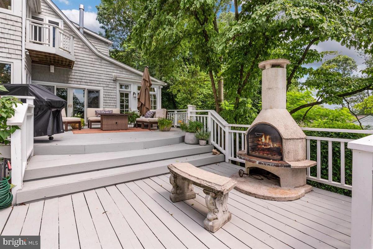 ROUND BAY - Residential