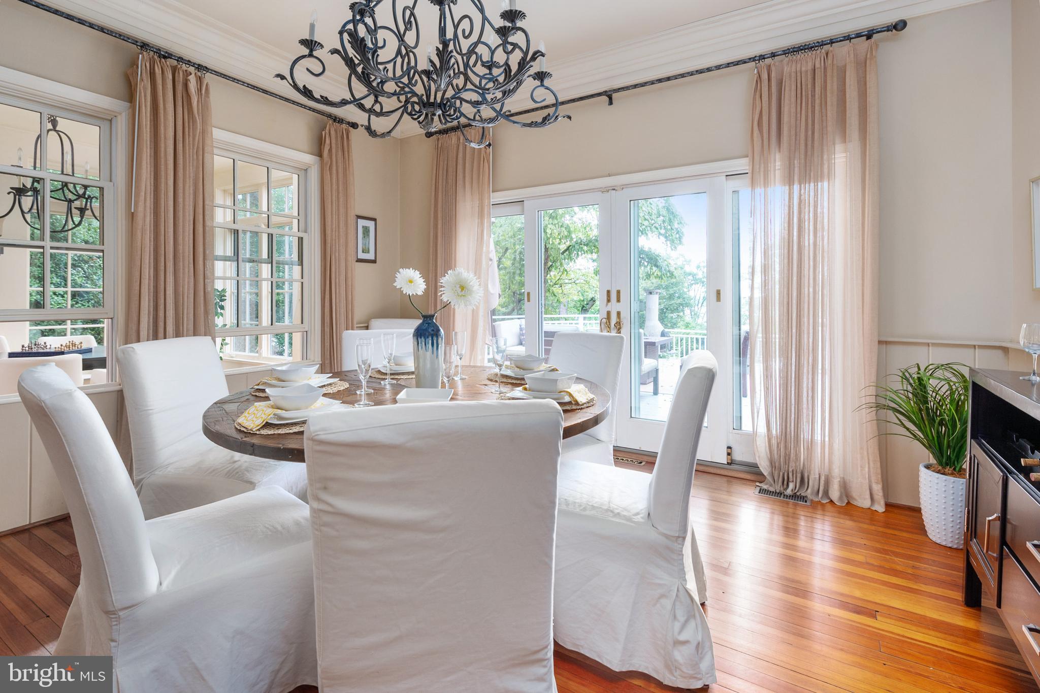 ROUND BAY - Residential