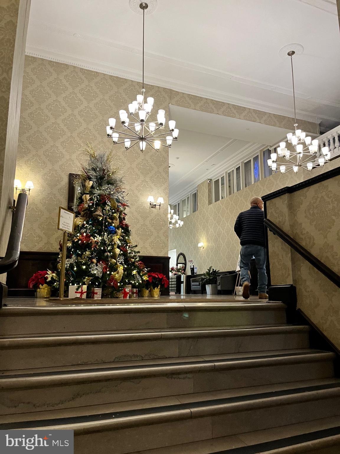 1324-32 LOCUST STREET 1108