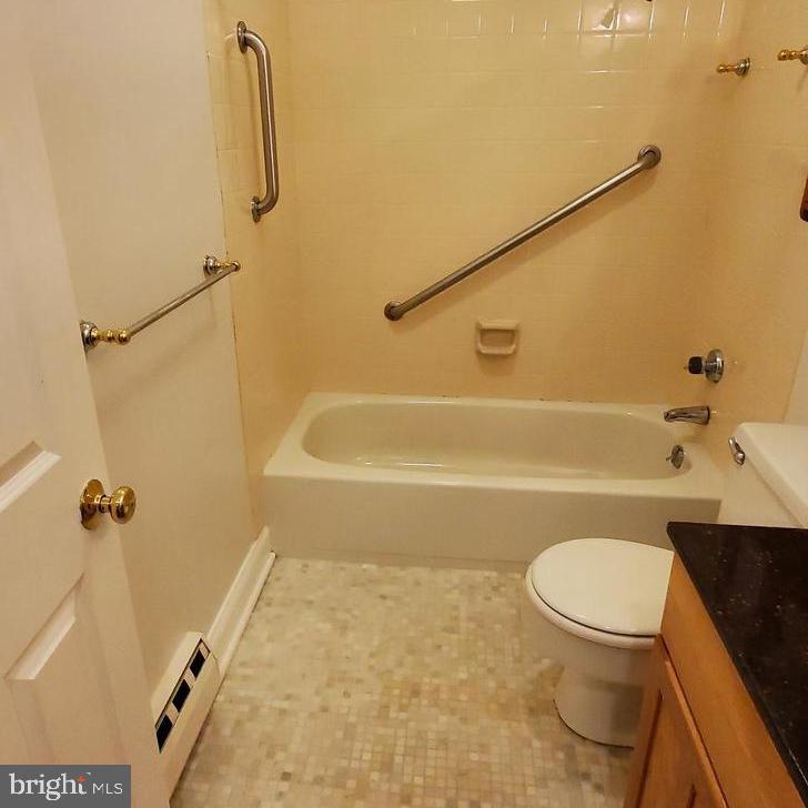 ROSSMOOR MUTUAL - Residential Lease