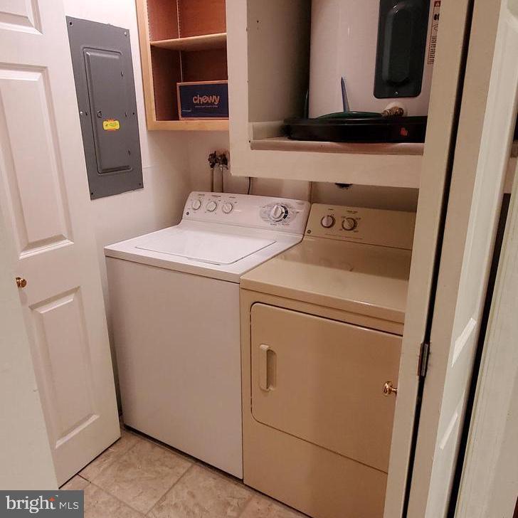 ROSSMOOR MUTUAL - Residential Lease