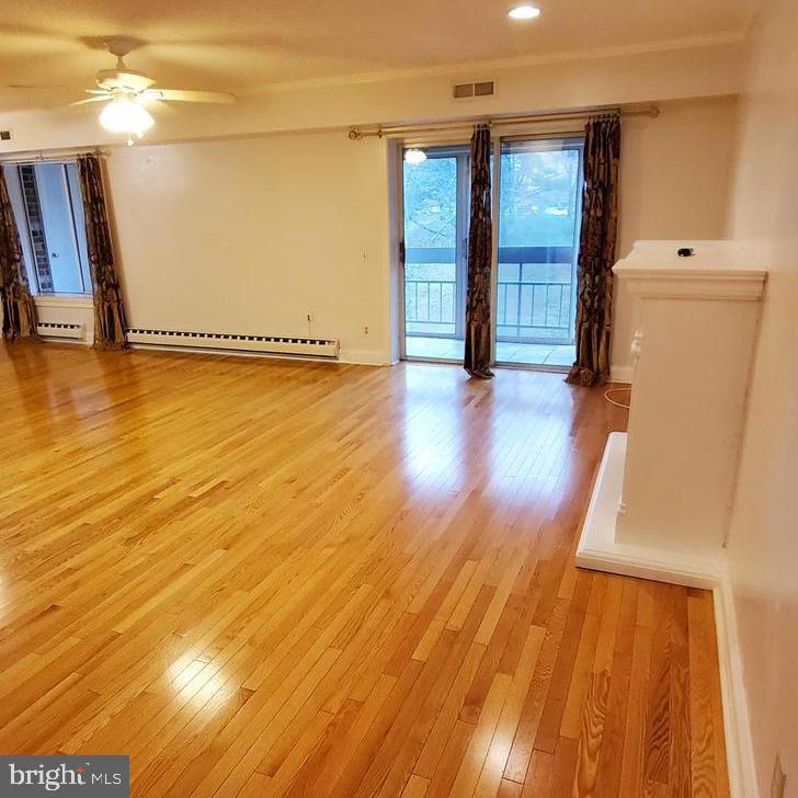 ROSSMOOR MUTUAL - Residential Lease