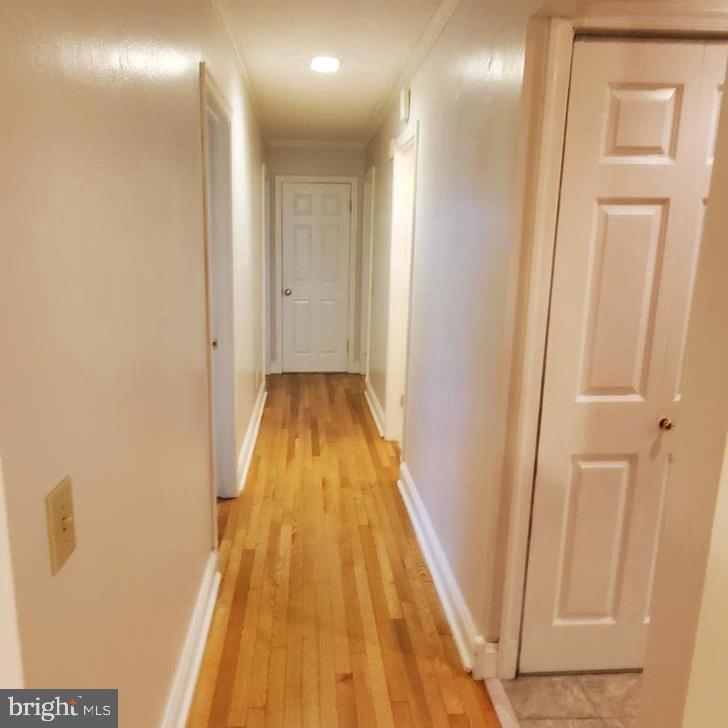 ROSSMOOR MUTUAL - Residential Lease