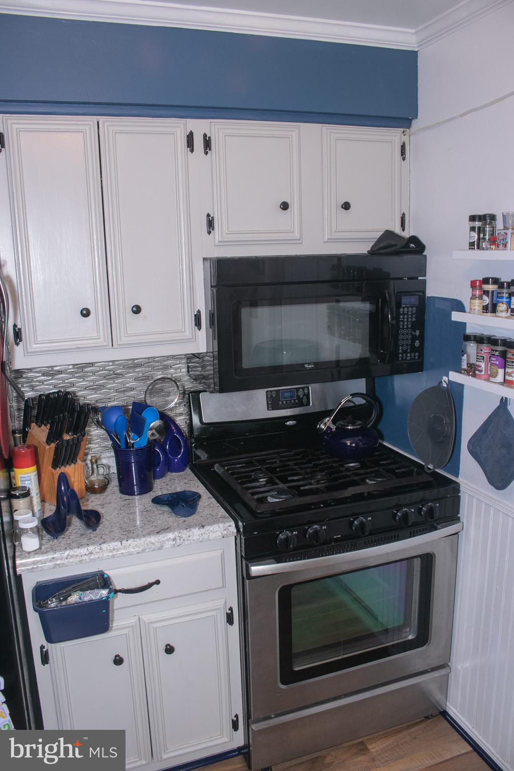 SPRING GROVE BORO - Residential