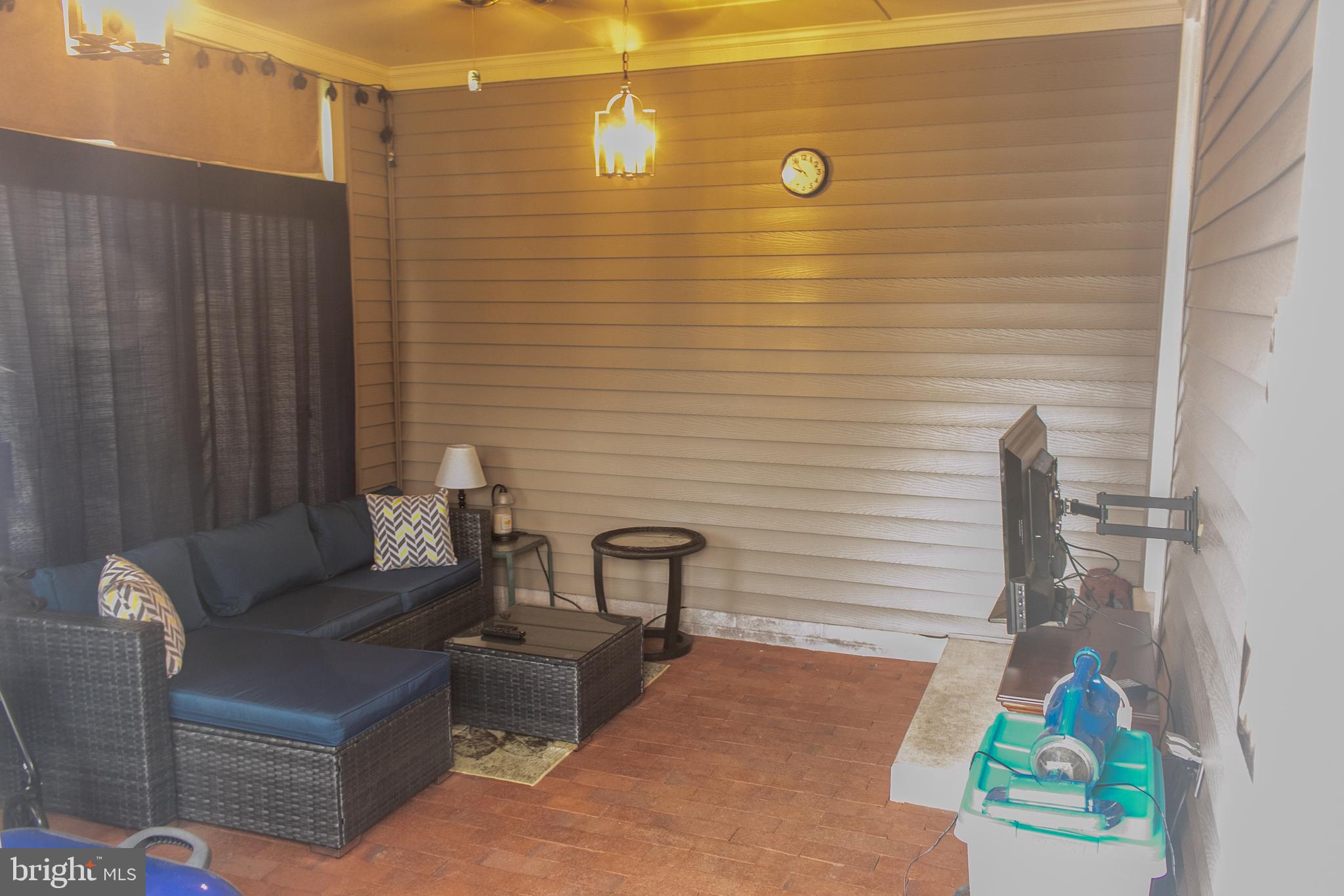 SPRING GROVE BORO - Residential