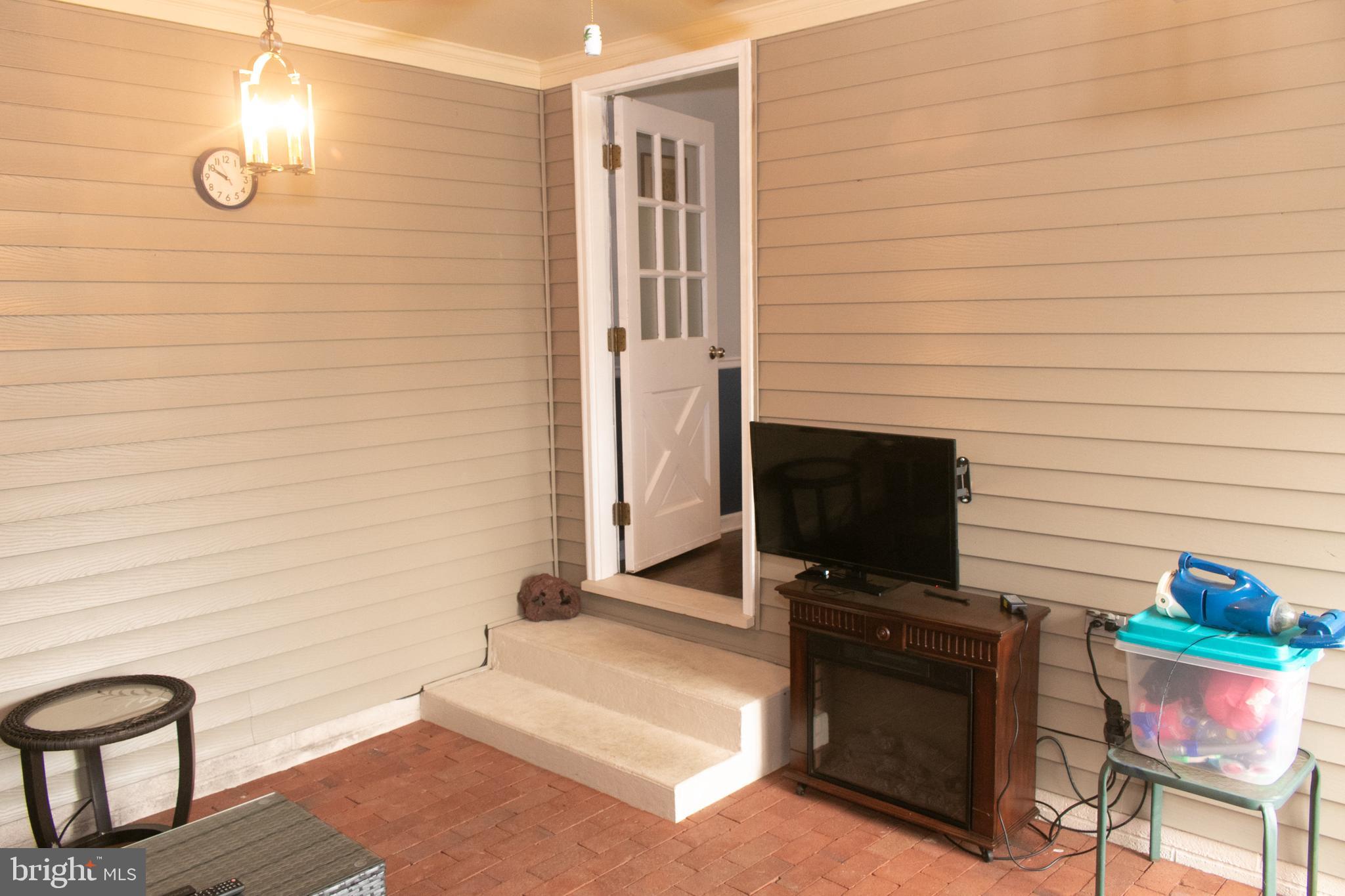 SPRING GROVE BORO - Residential