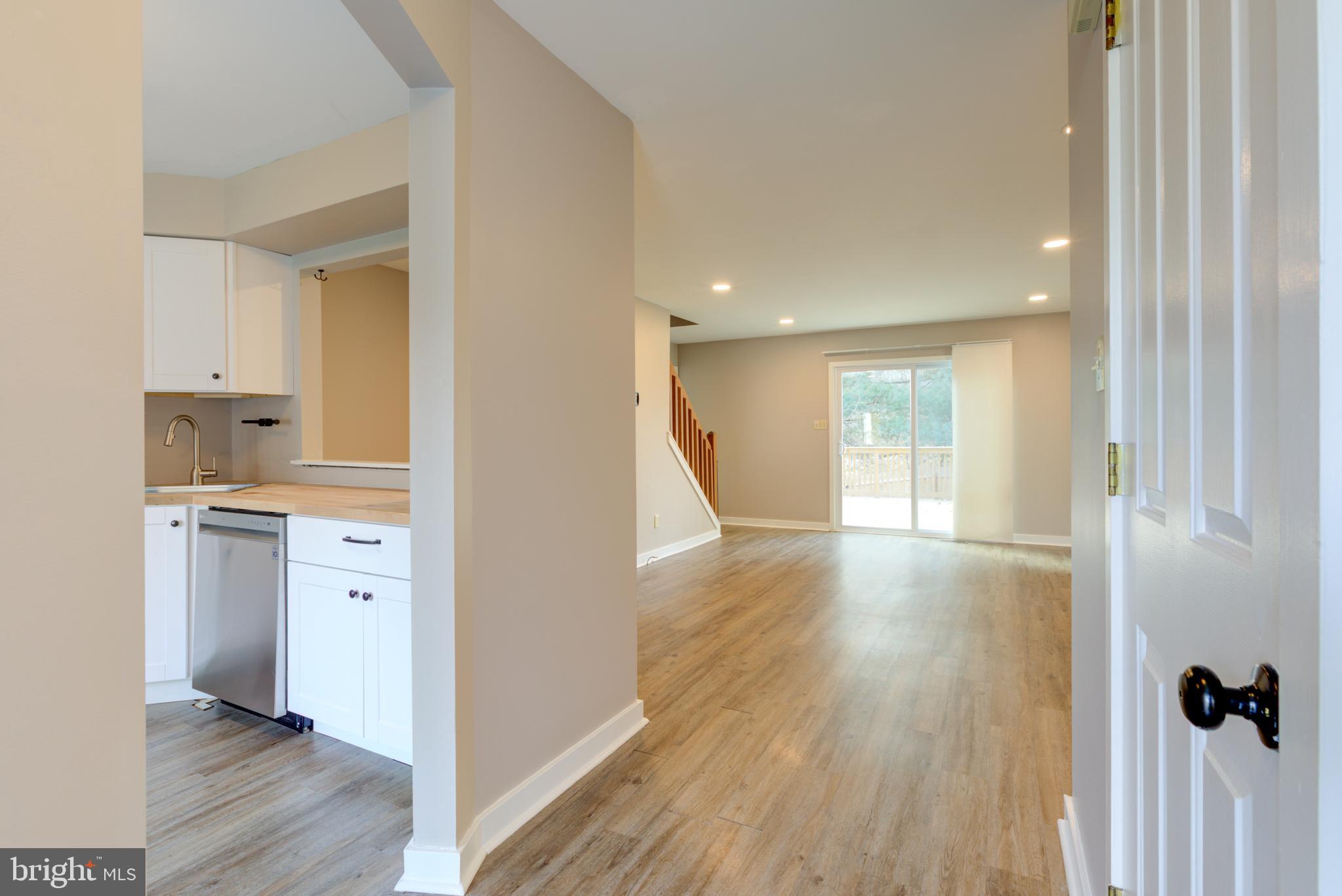 COUNTRY CLUB VALLEY - Residential