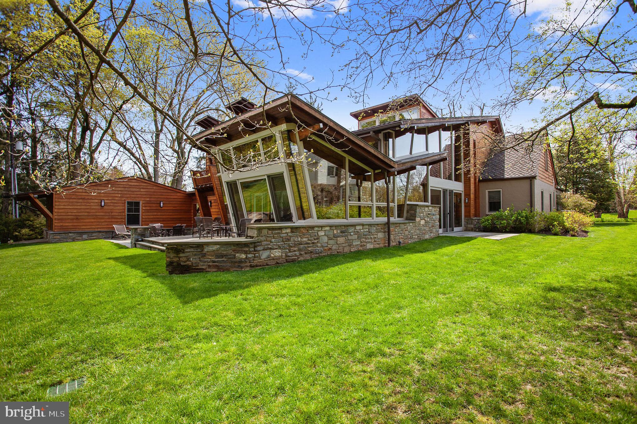 MERION GOLF MANOR - Residential