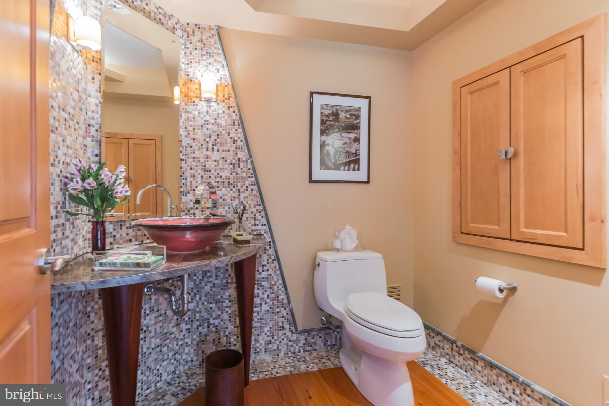 MERION GOLF MANOR - Residential