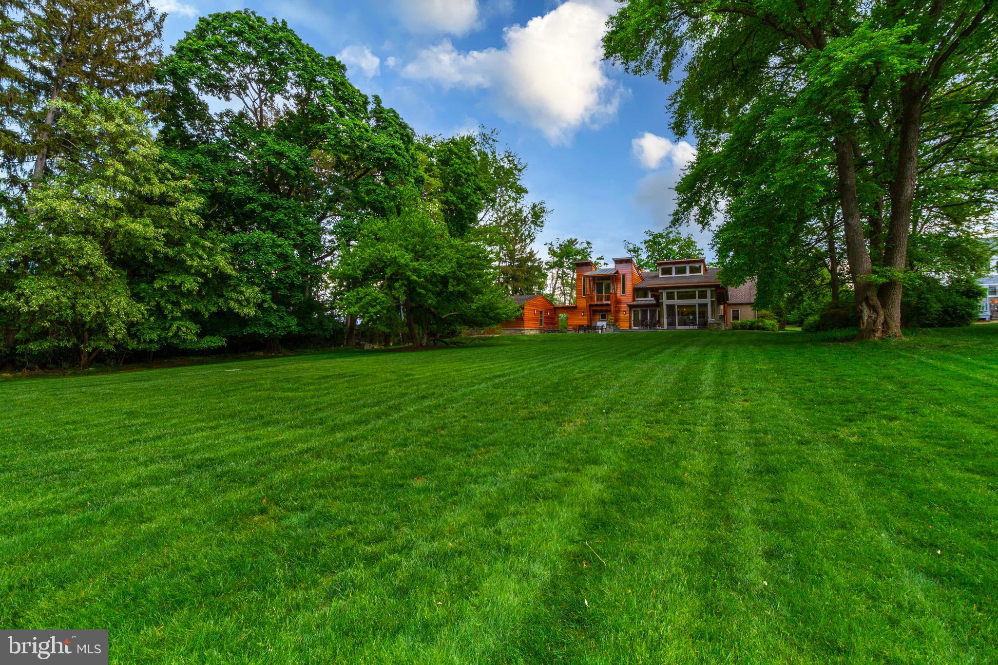 MERION GOLF MANOR - Residential