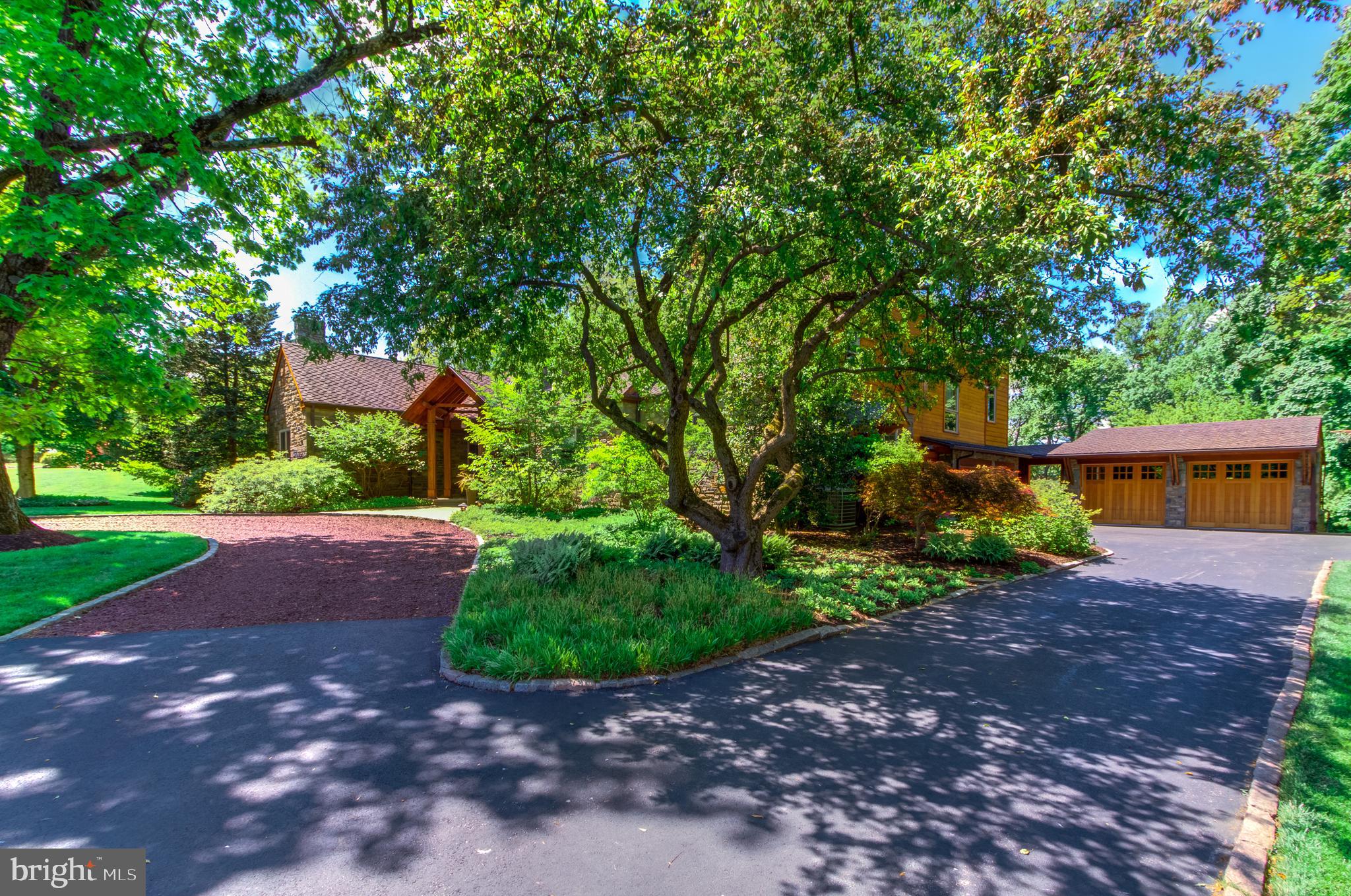 MERION GOLF MANOR - Residential