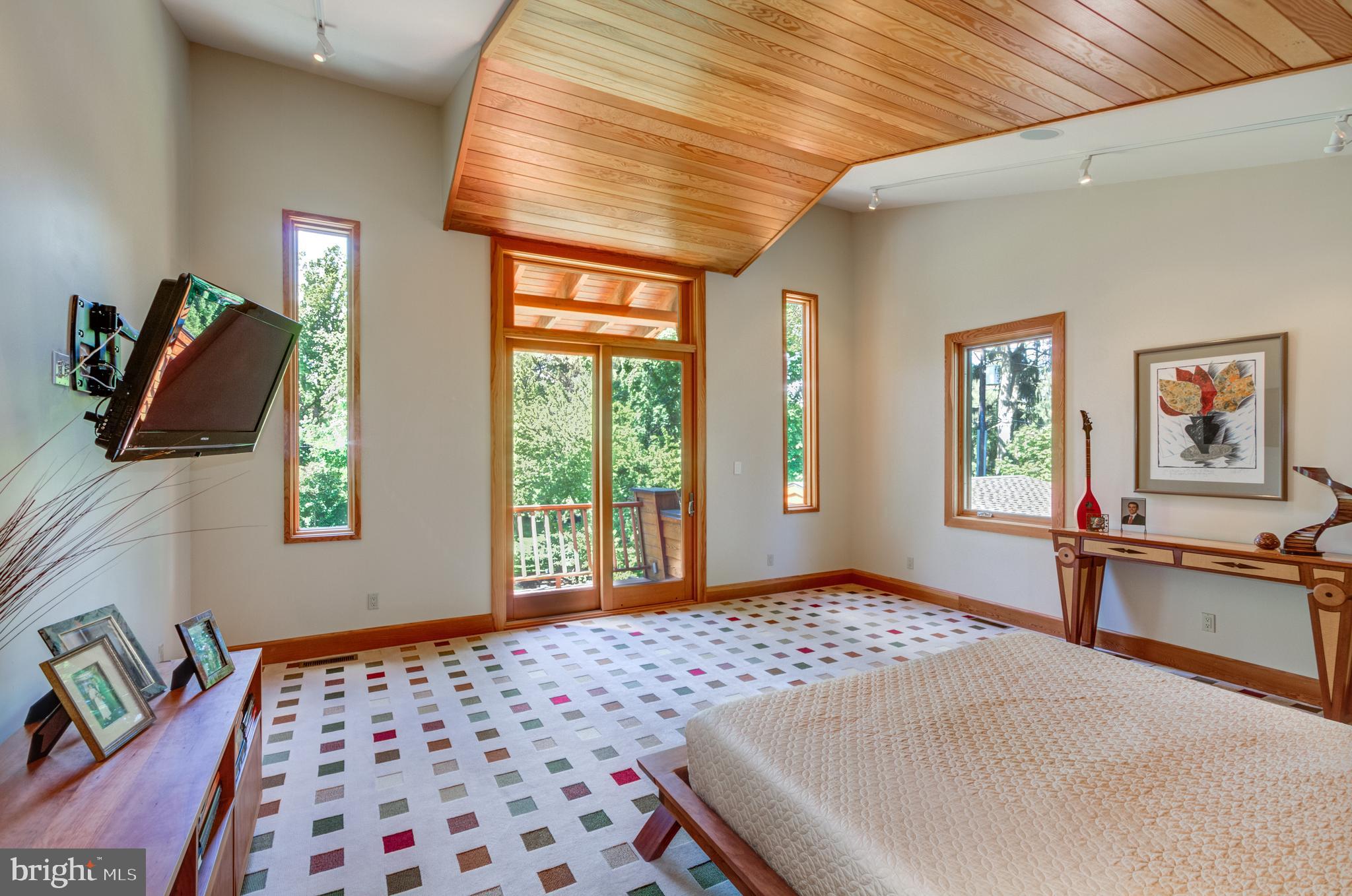 MERION GOLF MANOR - Residential