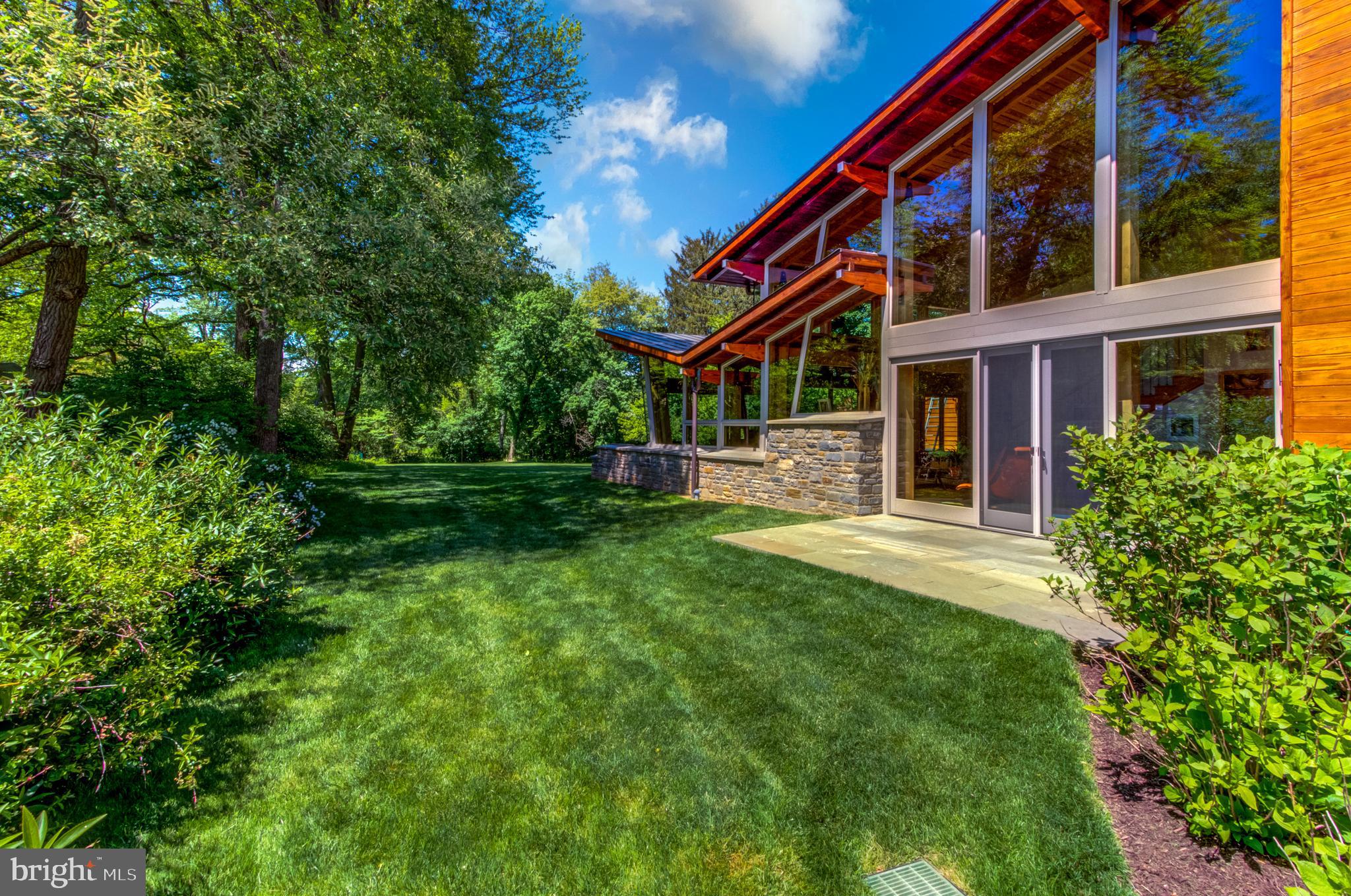 MERION GOLF MANOR - Residential