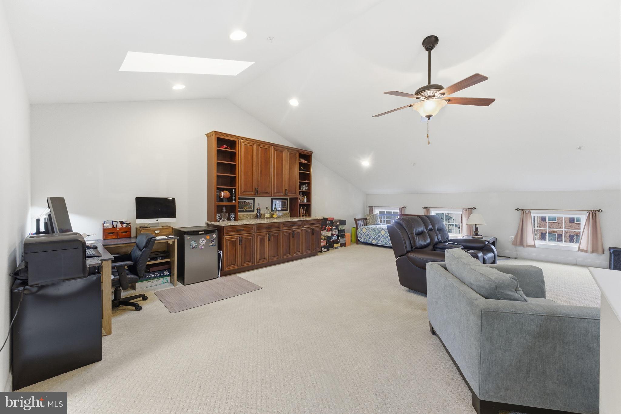 THE ENCLAVE AT ARUNDEL PRESERVE - Residential