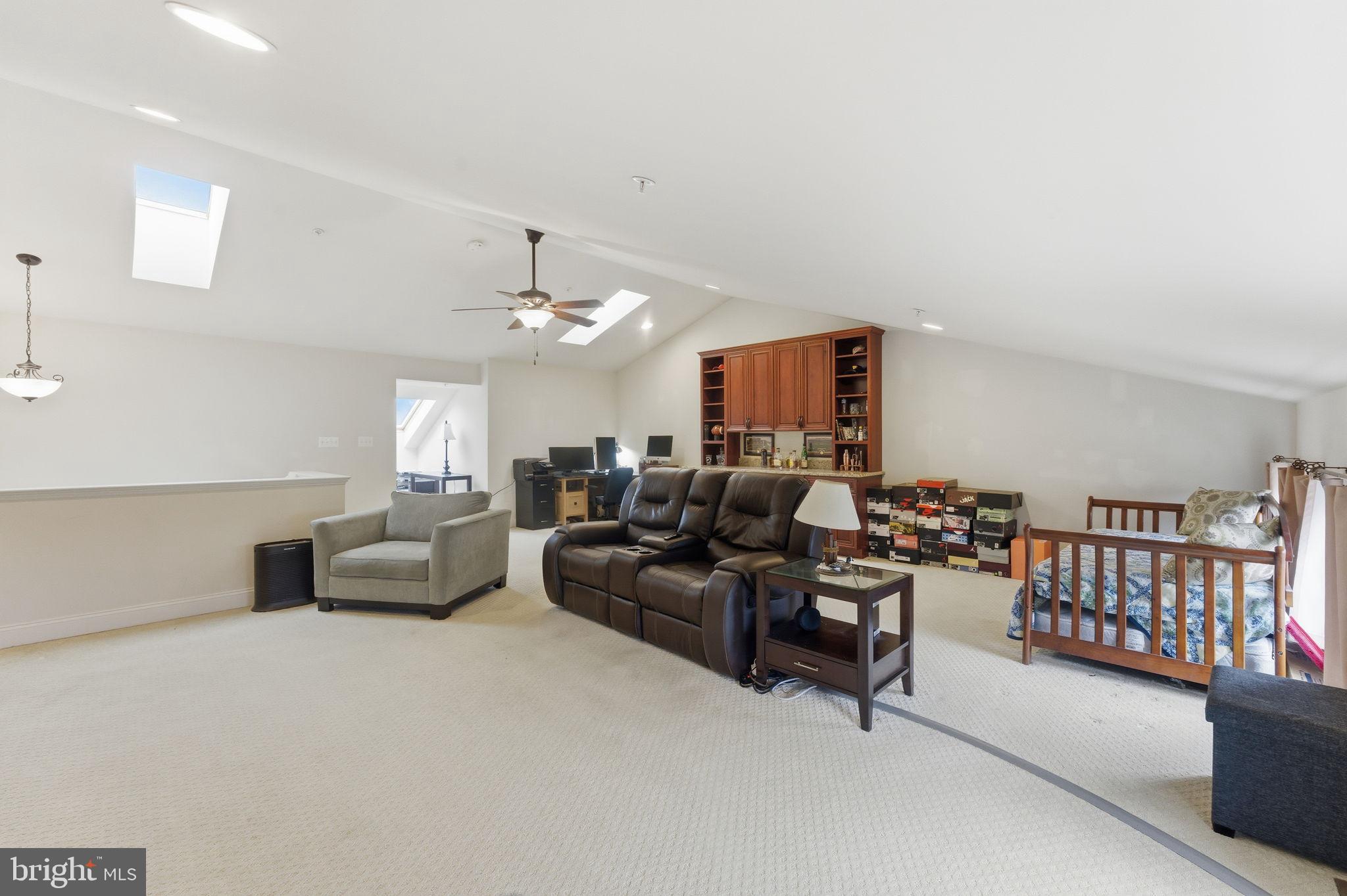 THE ENCLAVE AT ARUNDEL PRESERVE - Residential