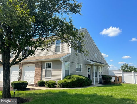 Townhouse For Sale - 6614 Springford Terrace<br/> Dauphin County, HARRISBURG, PA 17111
