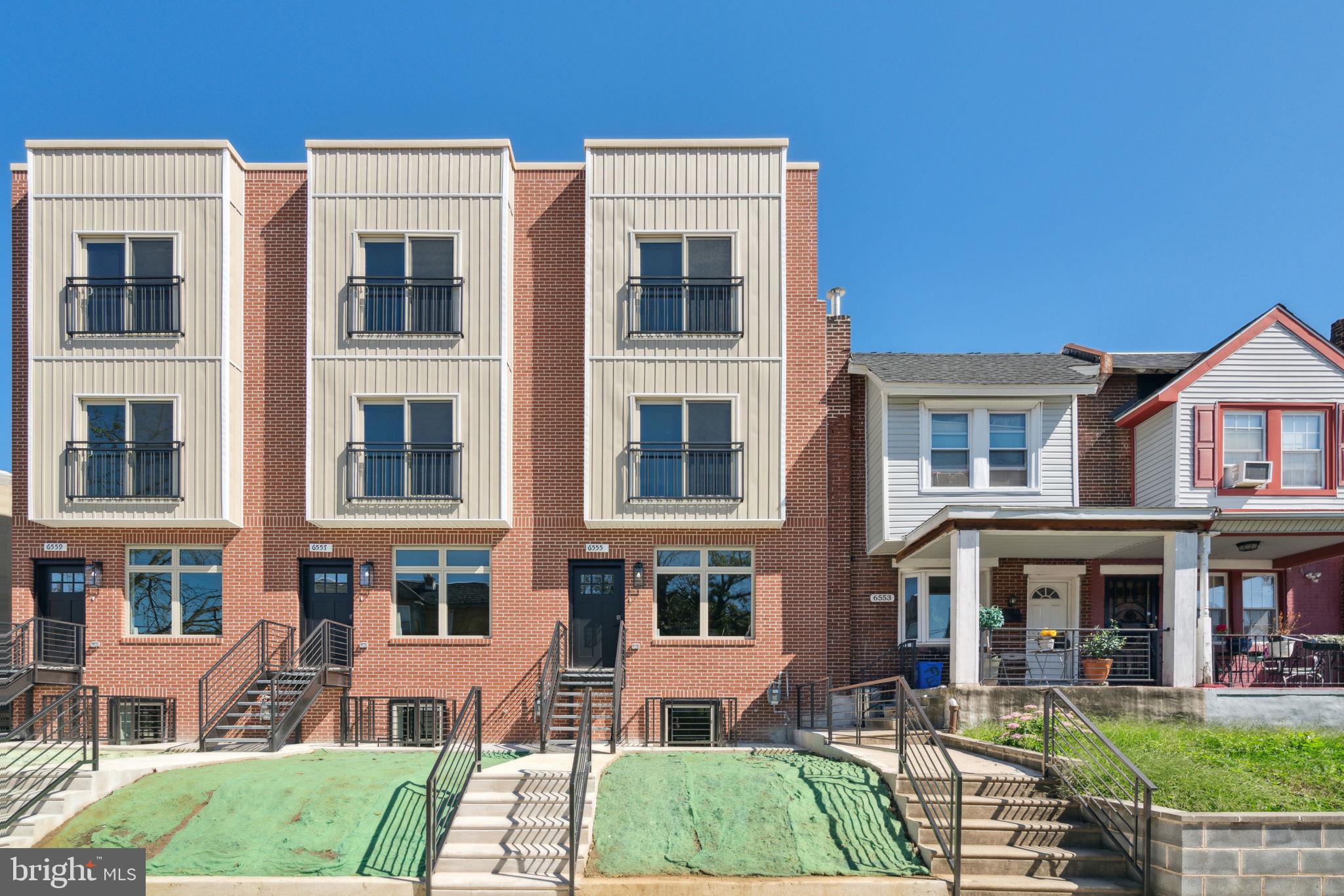 WEST OAK LANE - Residential