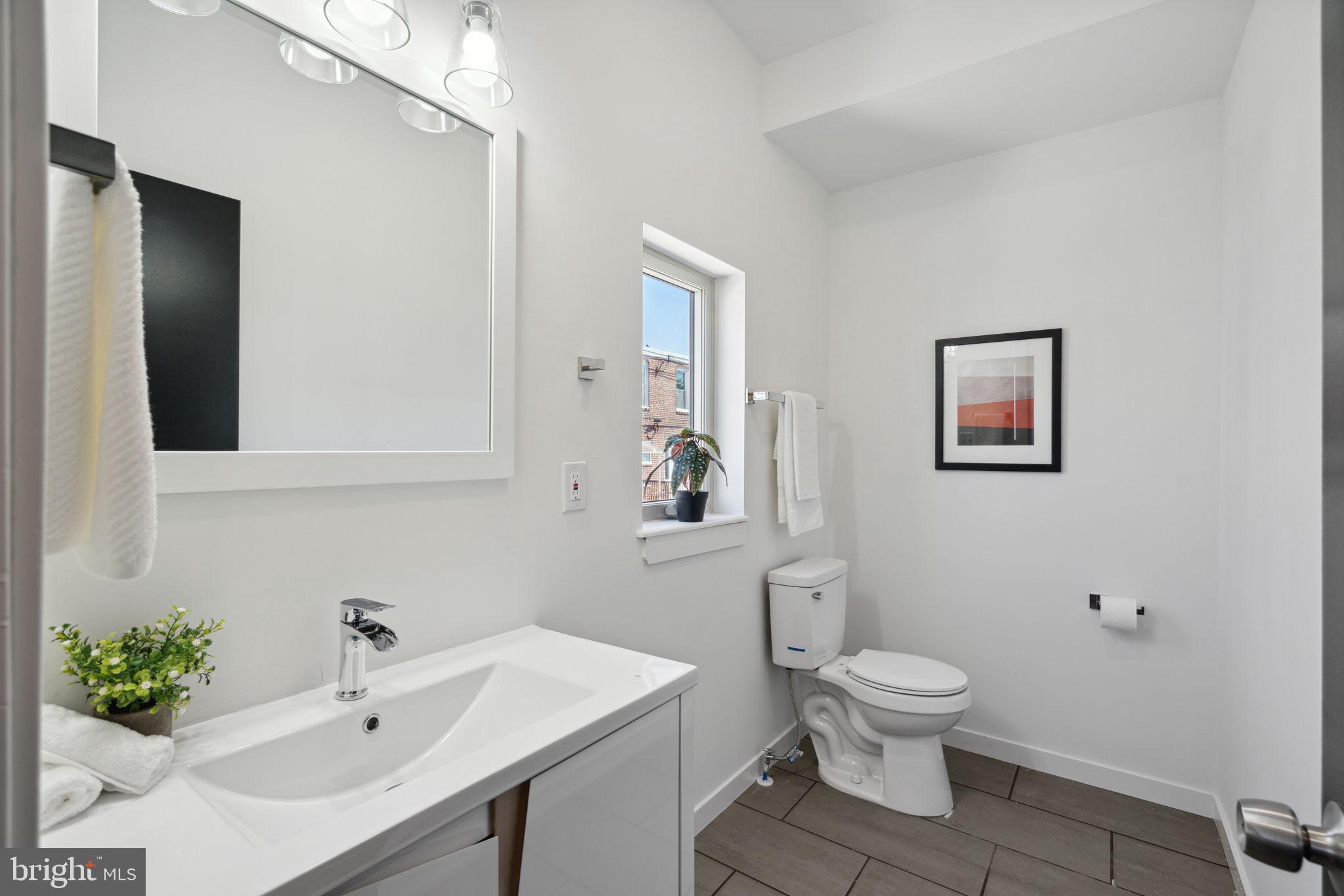 WEST OAK LANE - Residential