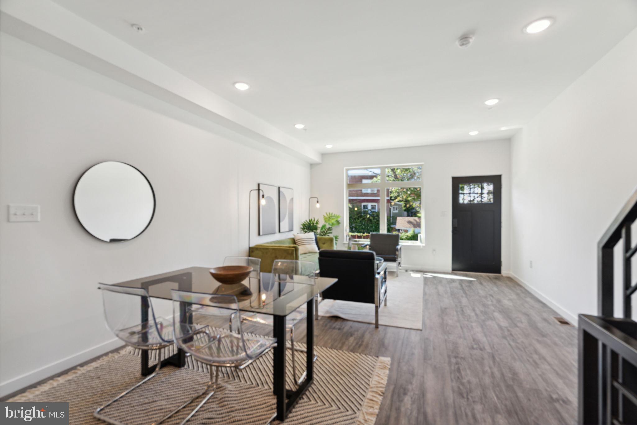 WEST OAK LANE - Residential
