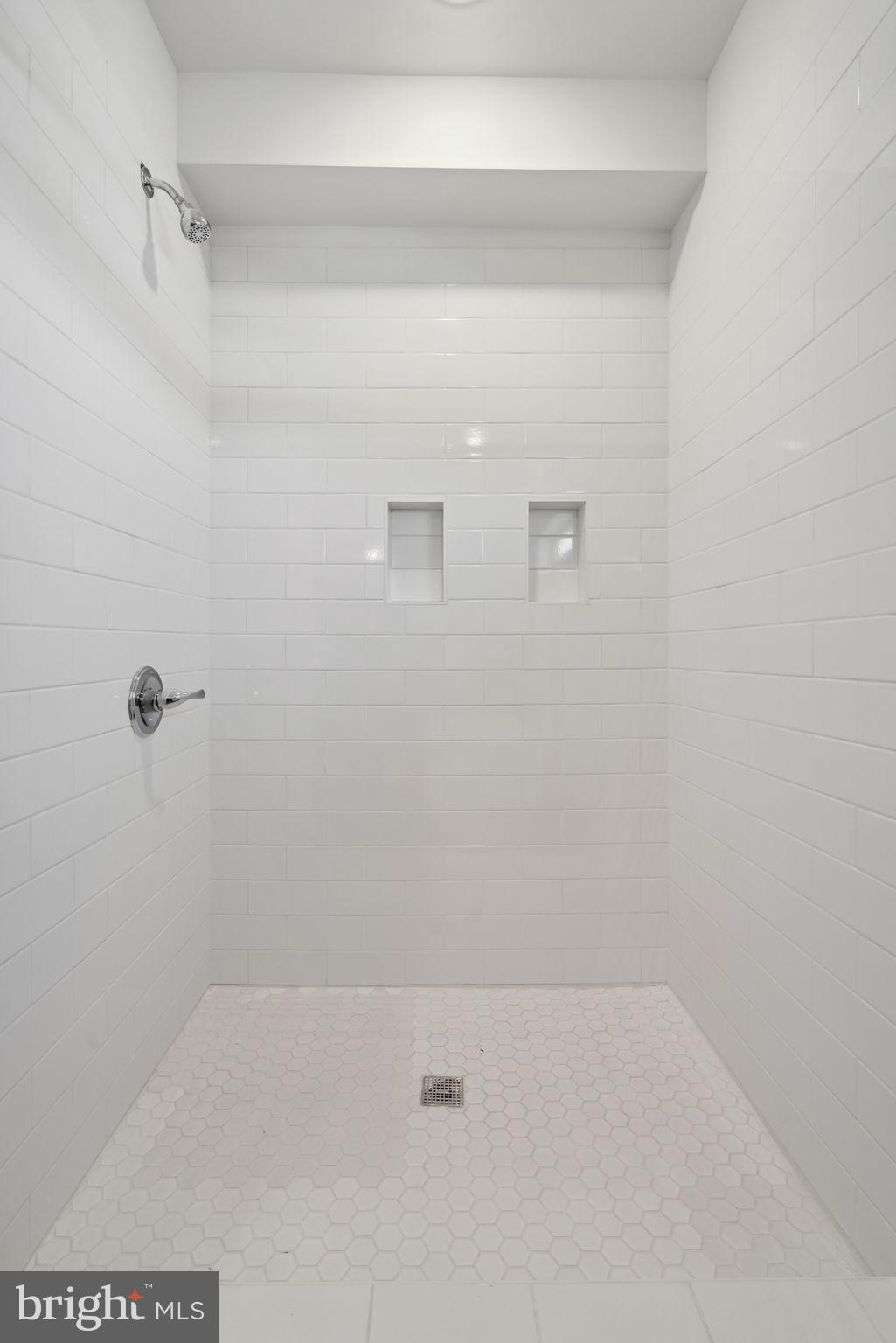 WEST OAK LANE - Residential