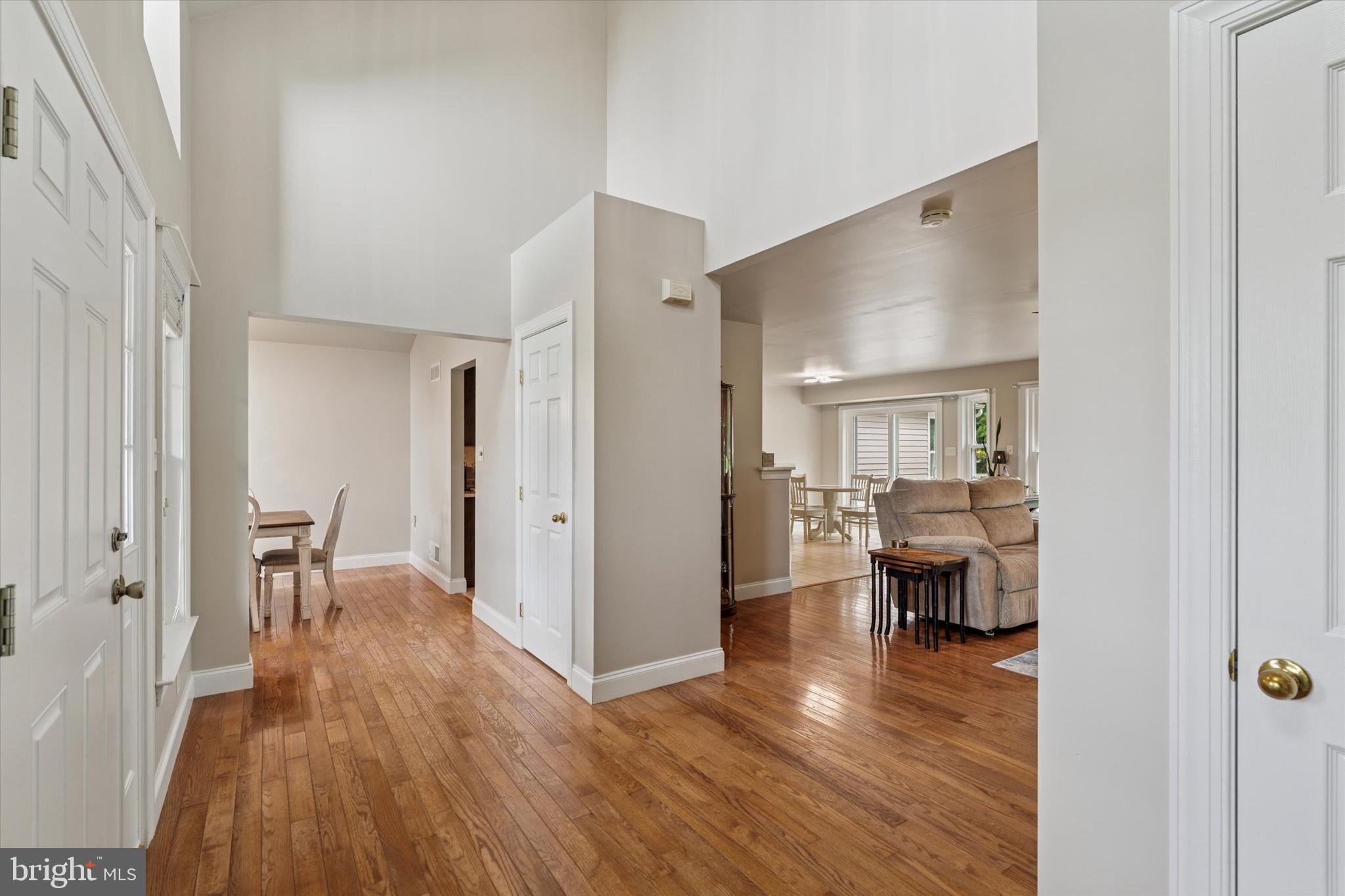 HILLBROOK FARMS - Residential