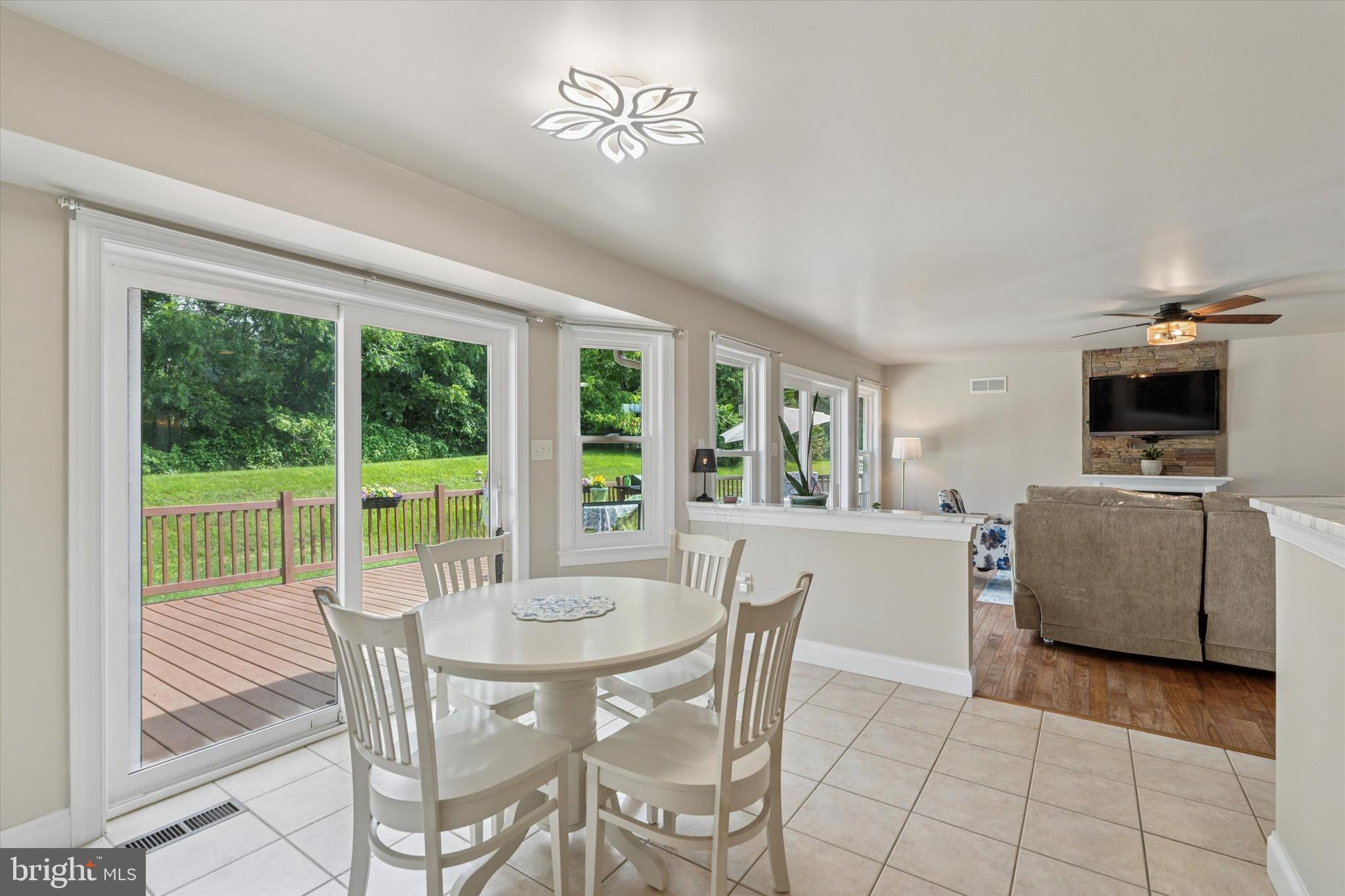 HILLBROOK FARMS - Residential