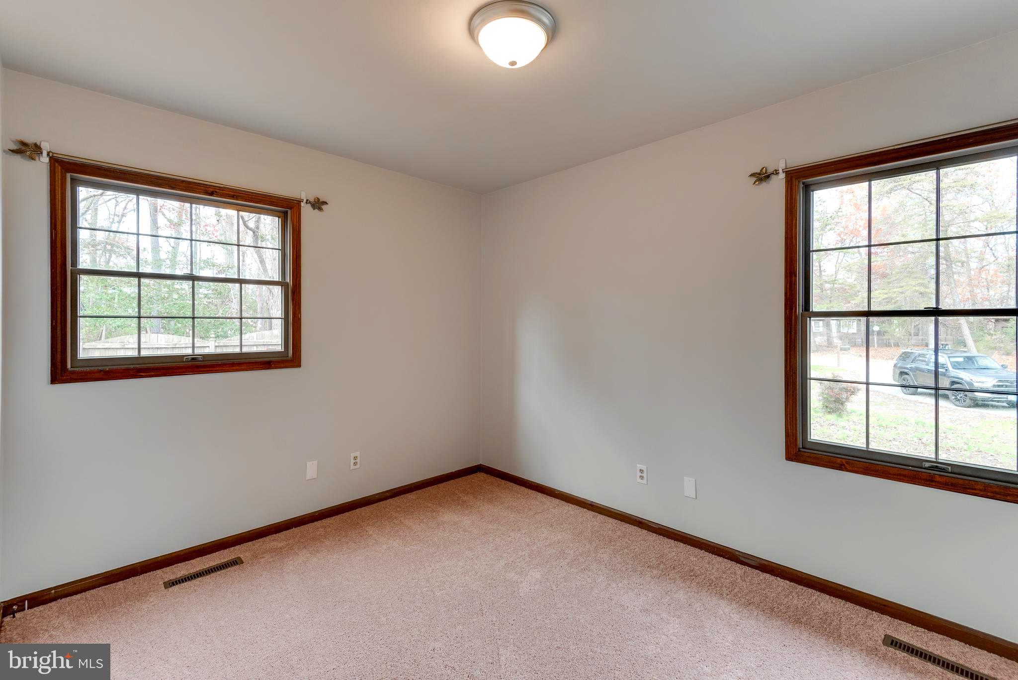 CEDAR COVE - Residential