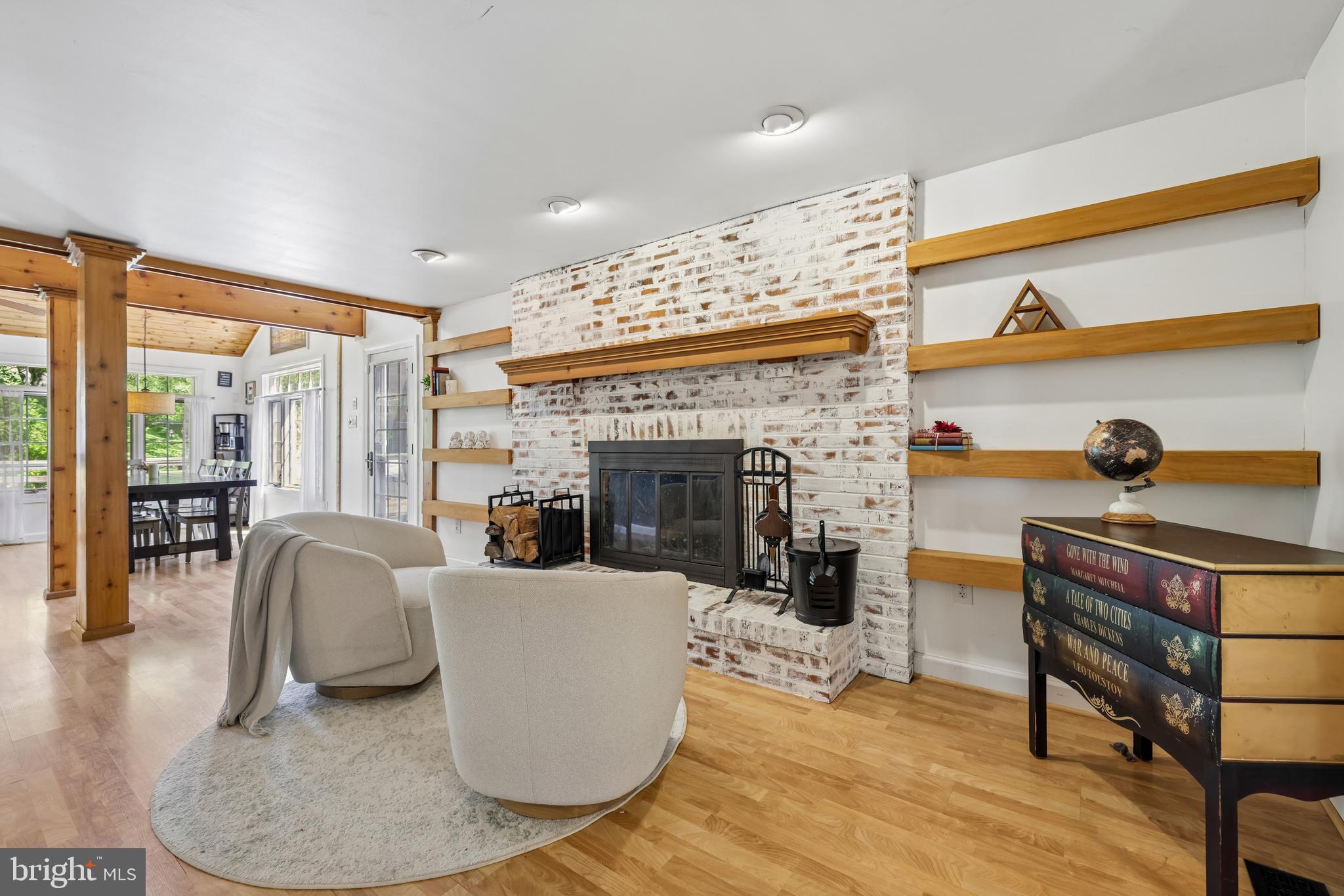 VILLAGE OF OWEN BROWN - Residential