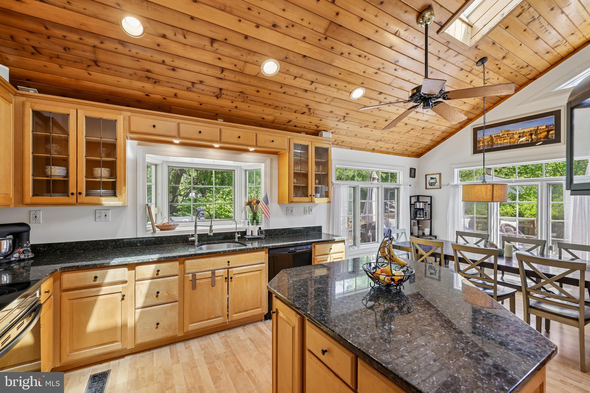 VILLAGE OF OWEN BROWN - Residential