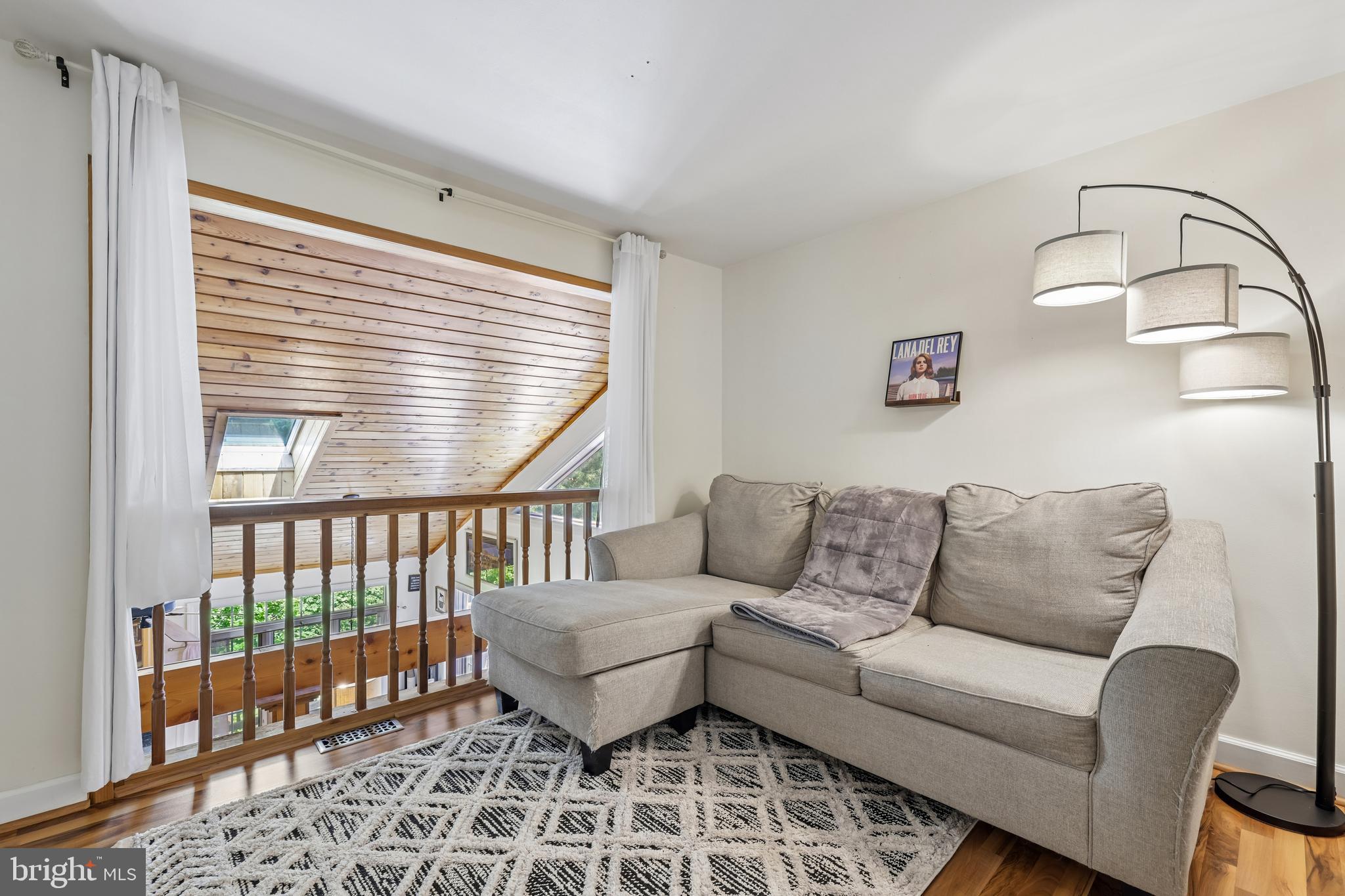 VILLAGE OF OWEN BROWN - Residential