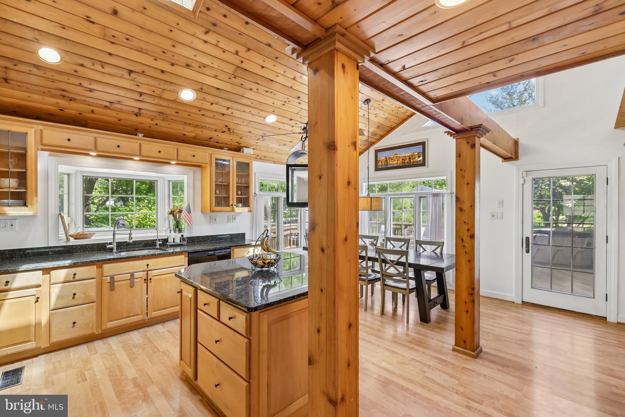 VILLAGE OF OWEN BROWN - Residential