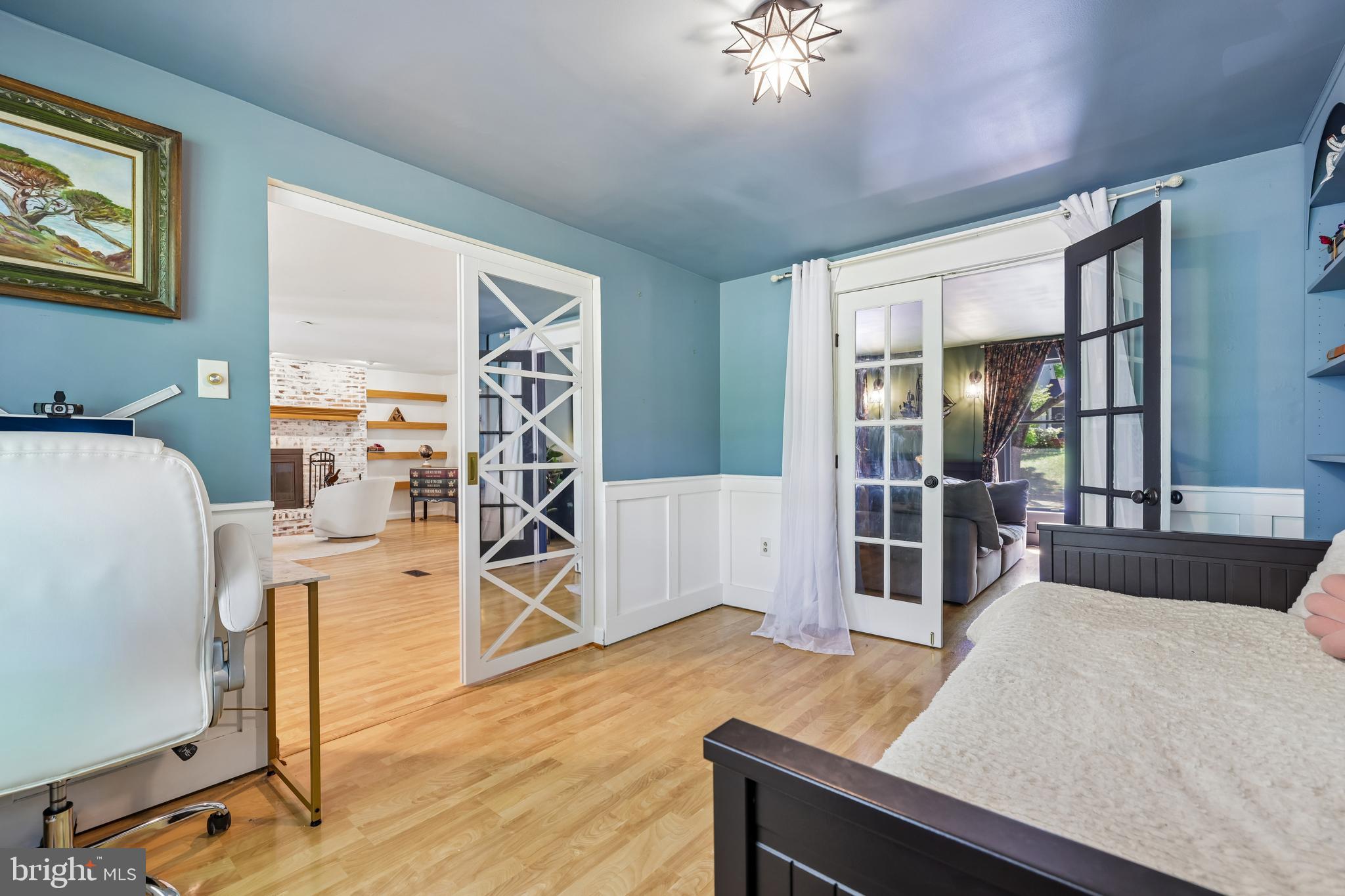 VILLAGE OF OWEN BROWN - Residential