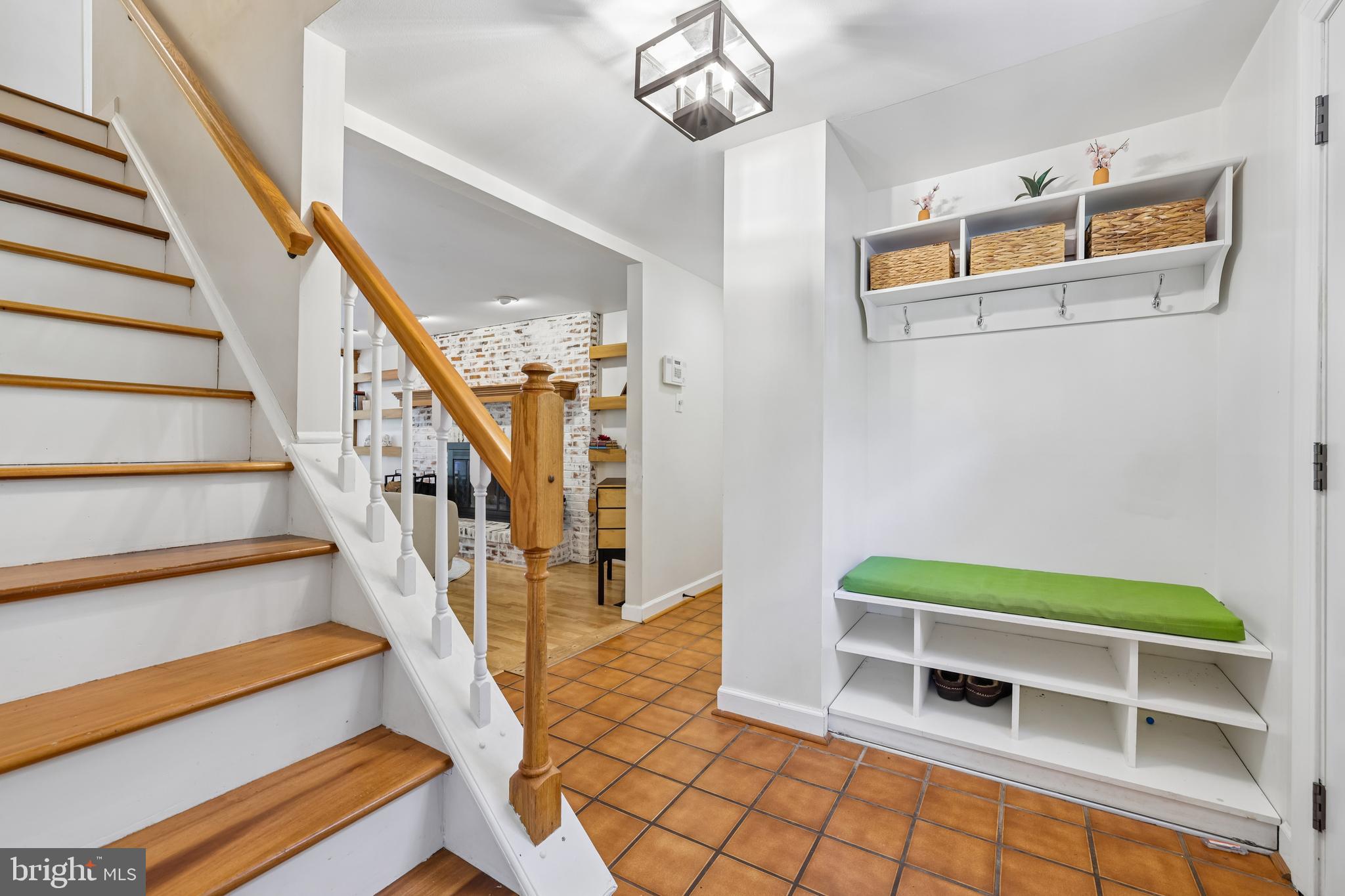 VILLAGE OF OWEN BROWN - Residential