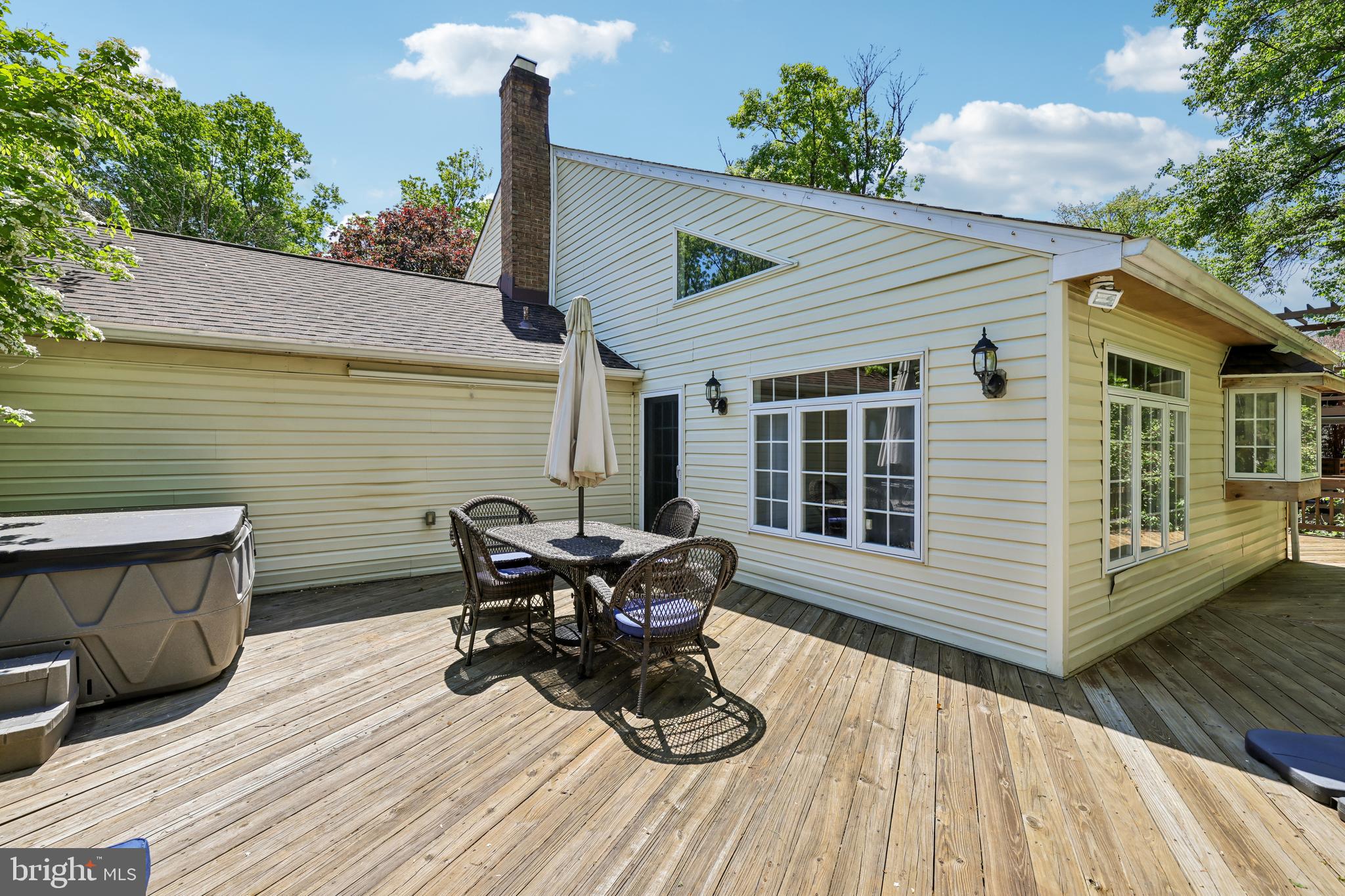 VILLAGE OF OWEN BROWN - Residential