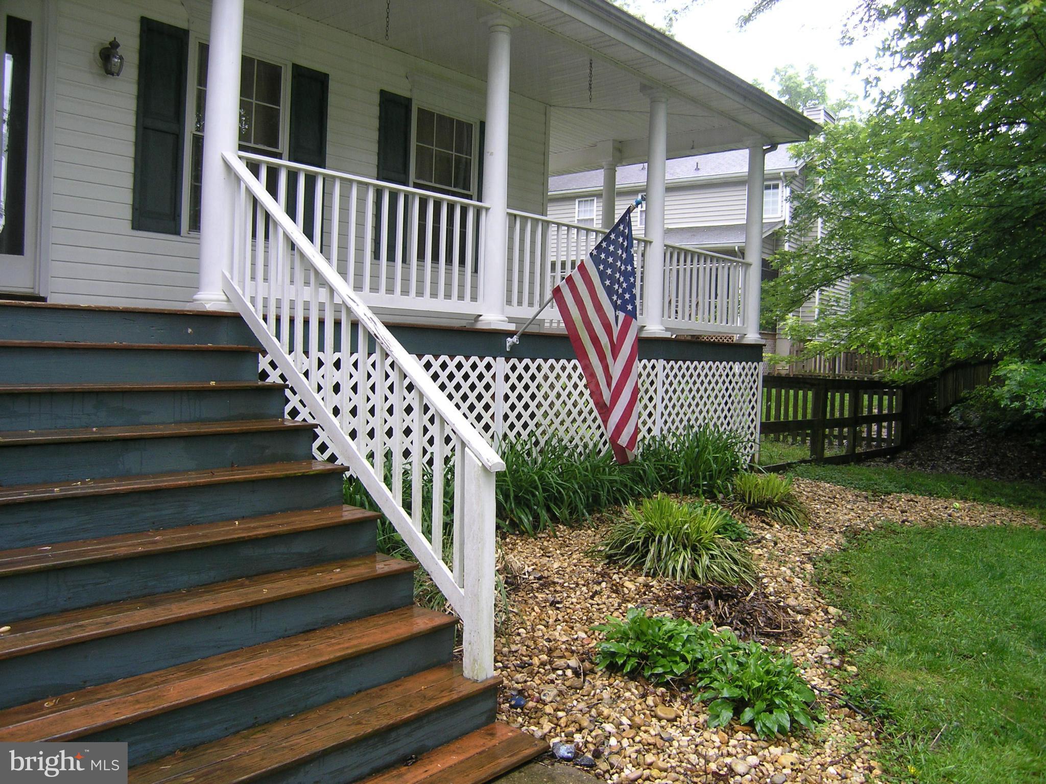 COVE POINT WOODS - Residential