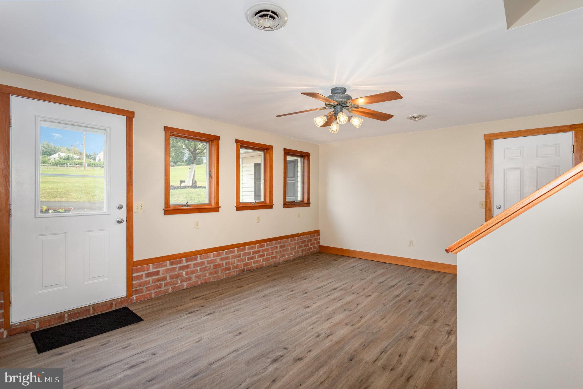 1543 SEVEN VALLEYS ROAD