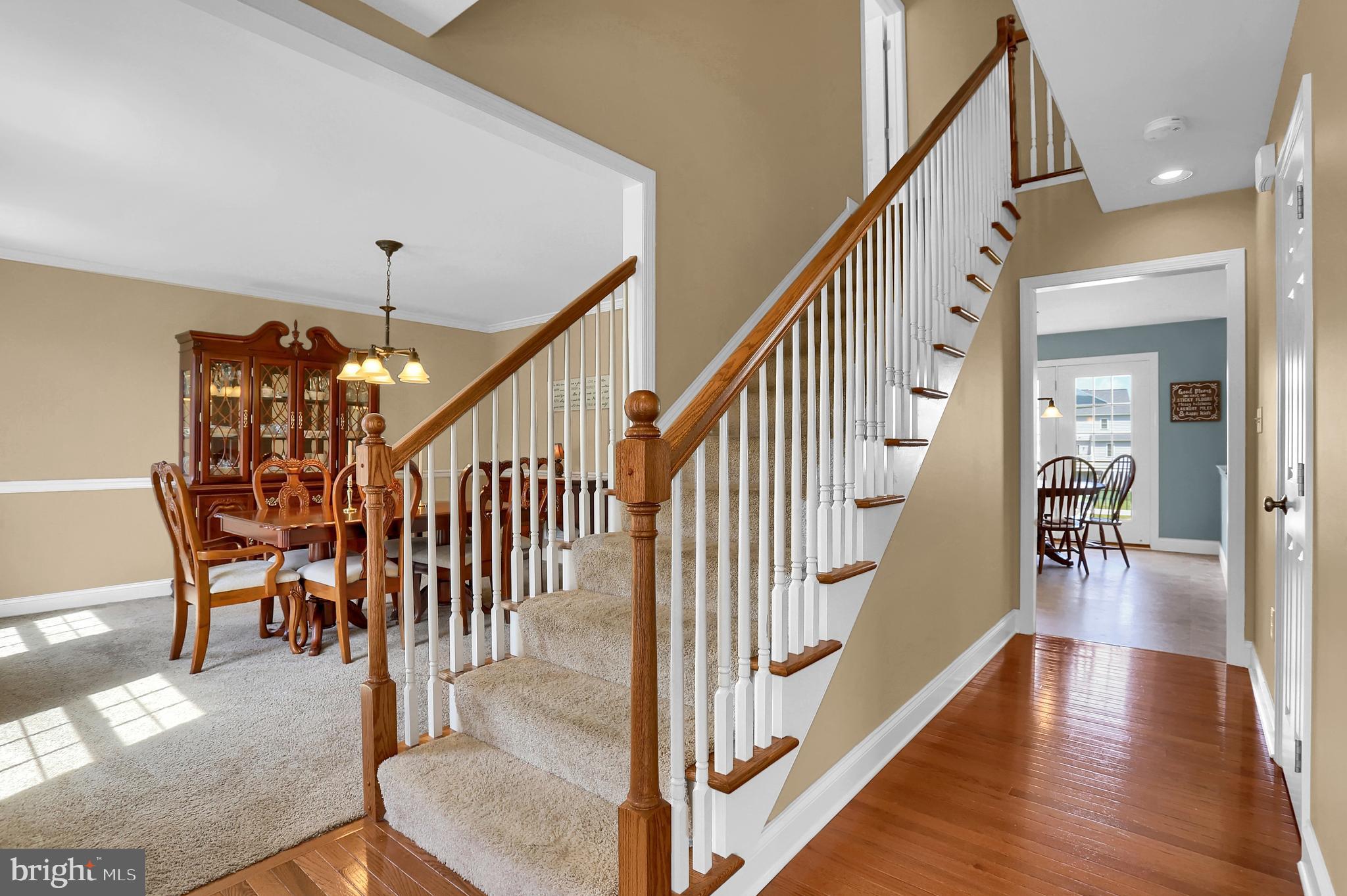 KENDALE OAKS - Residential