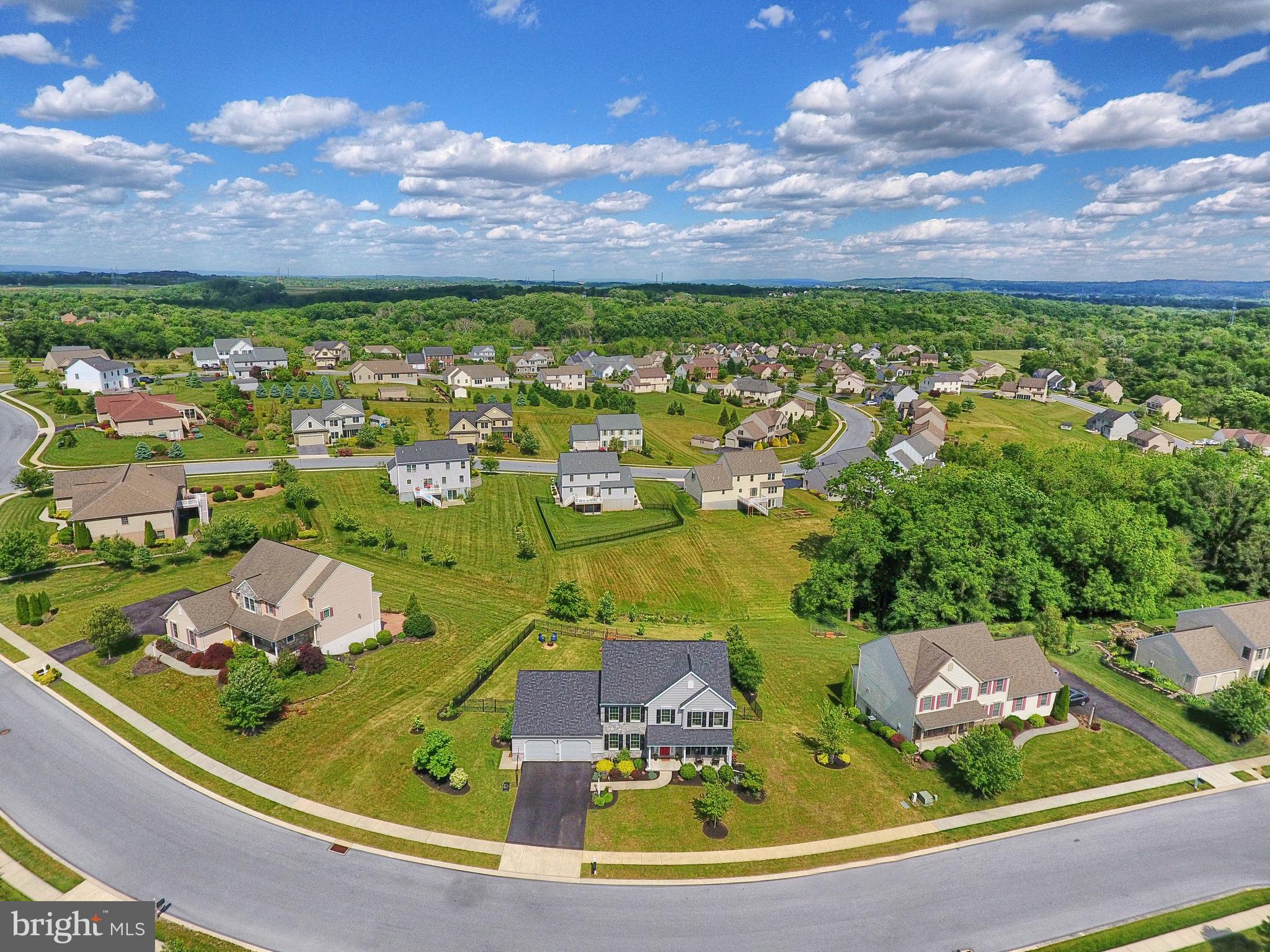 KENDALE OAKS - Residential