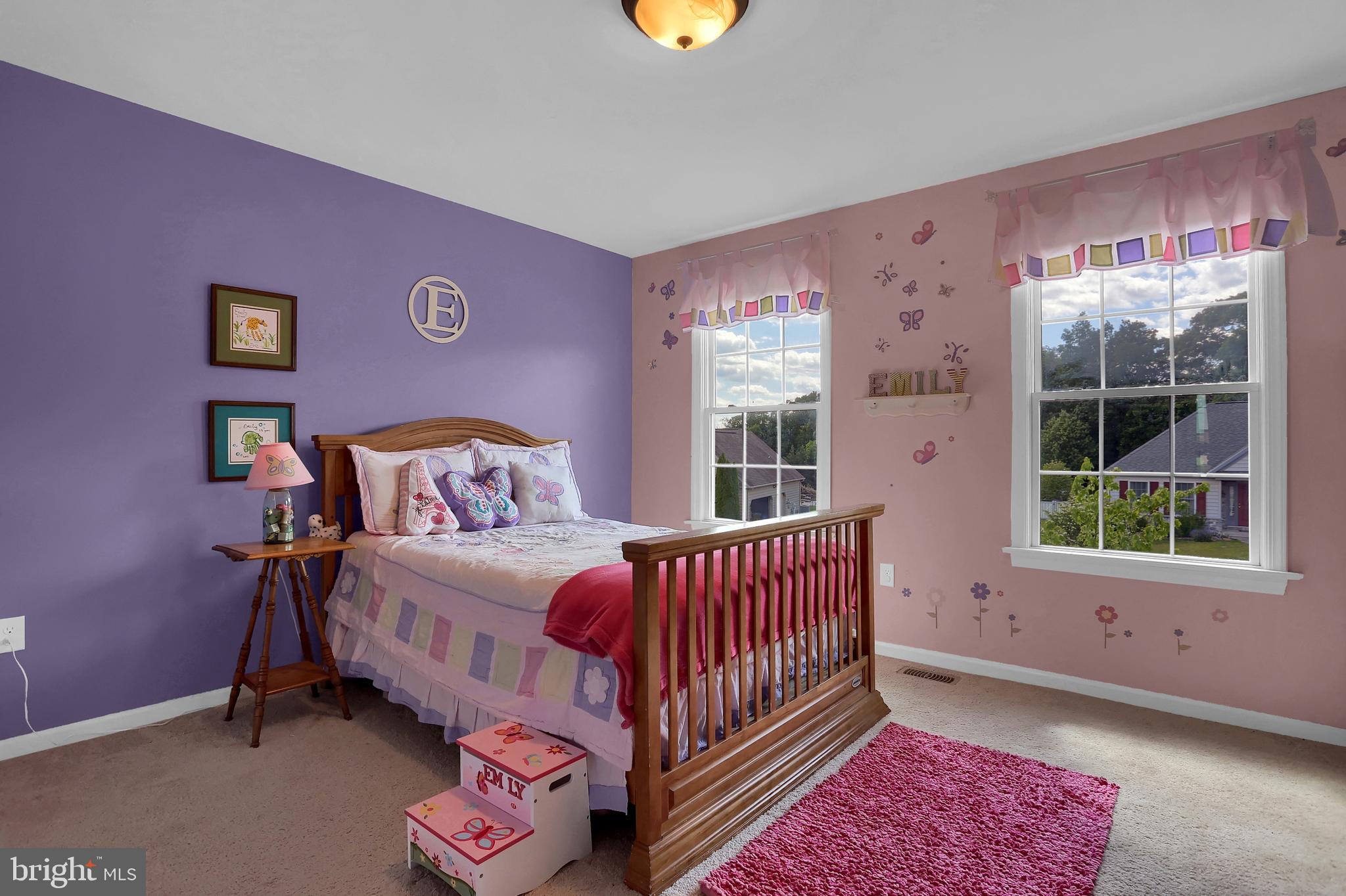 KENDALE OAKS - Residential