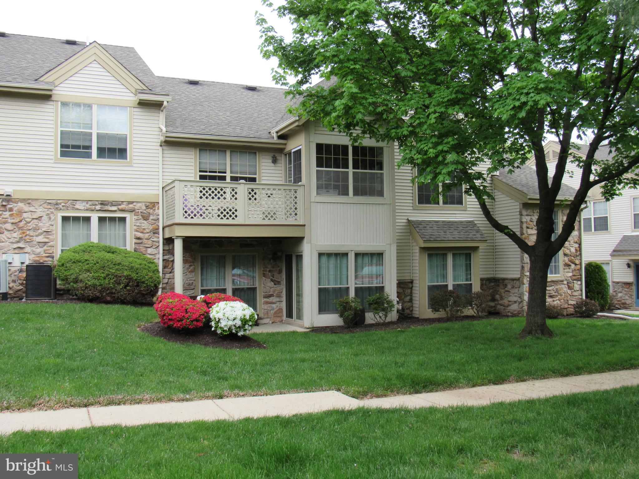 MONTGOMERY BROOKE - Residential