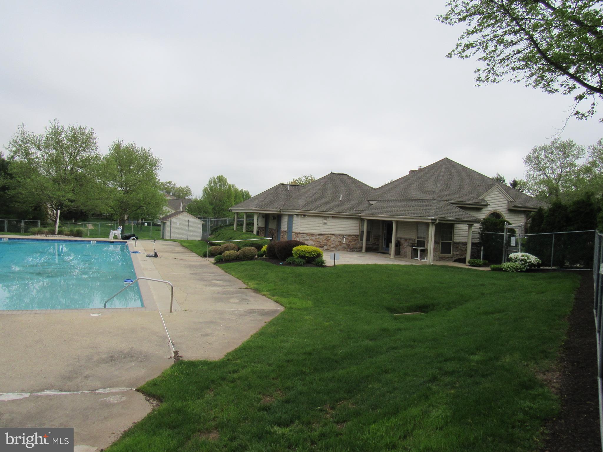MONTGOMERY BROOKE - Residential