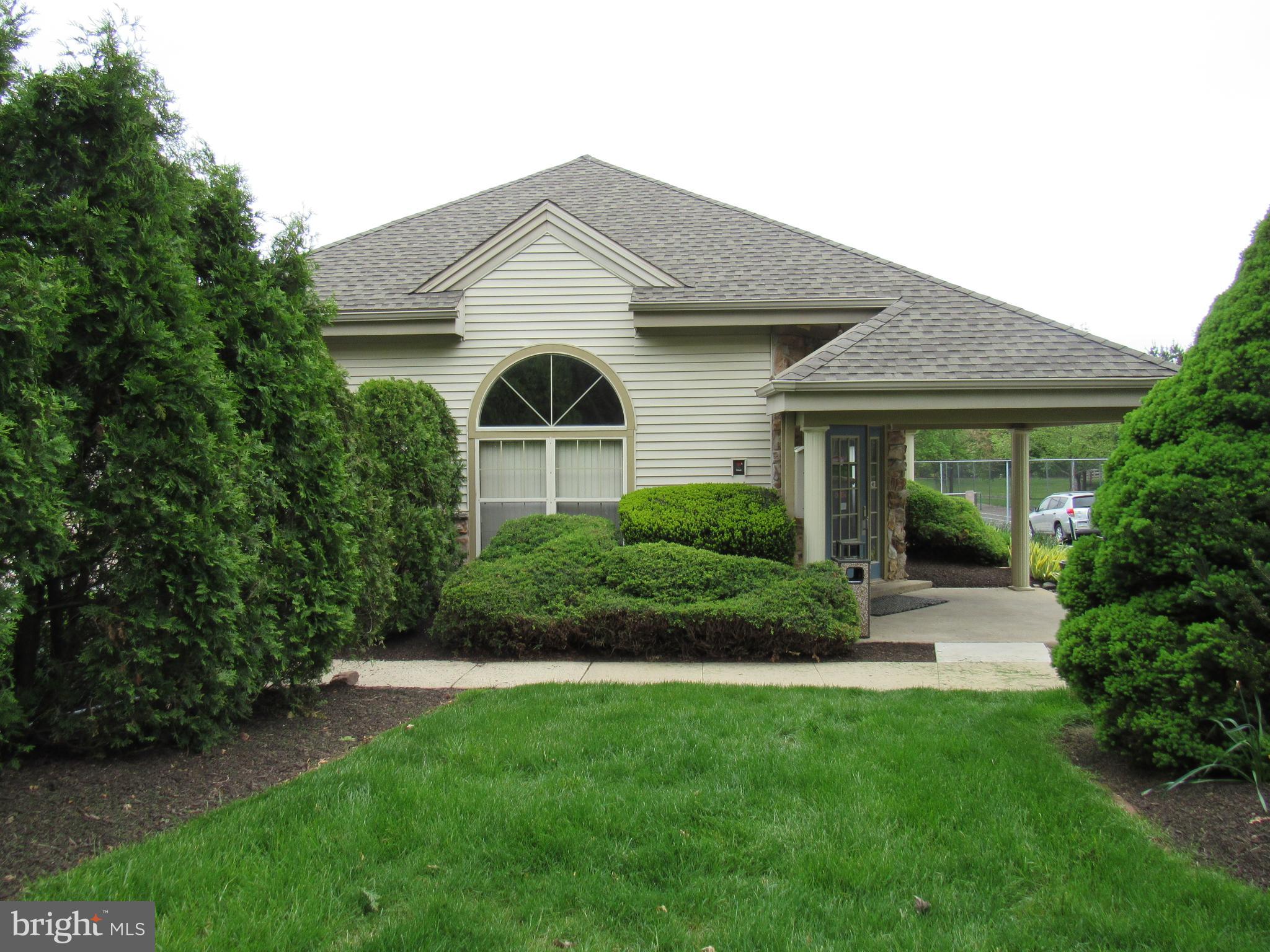 MONTGOMERY BROOKE - Residential