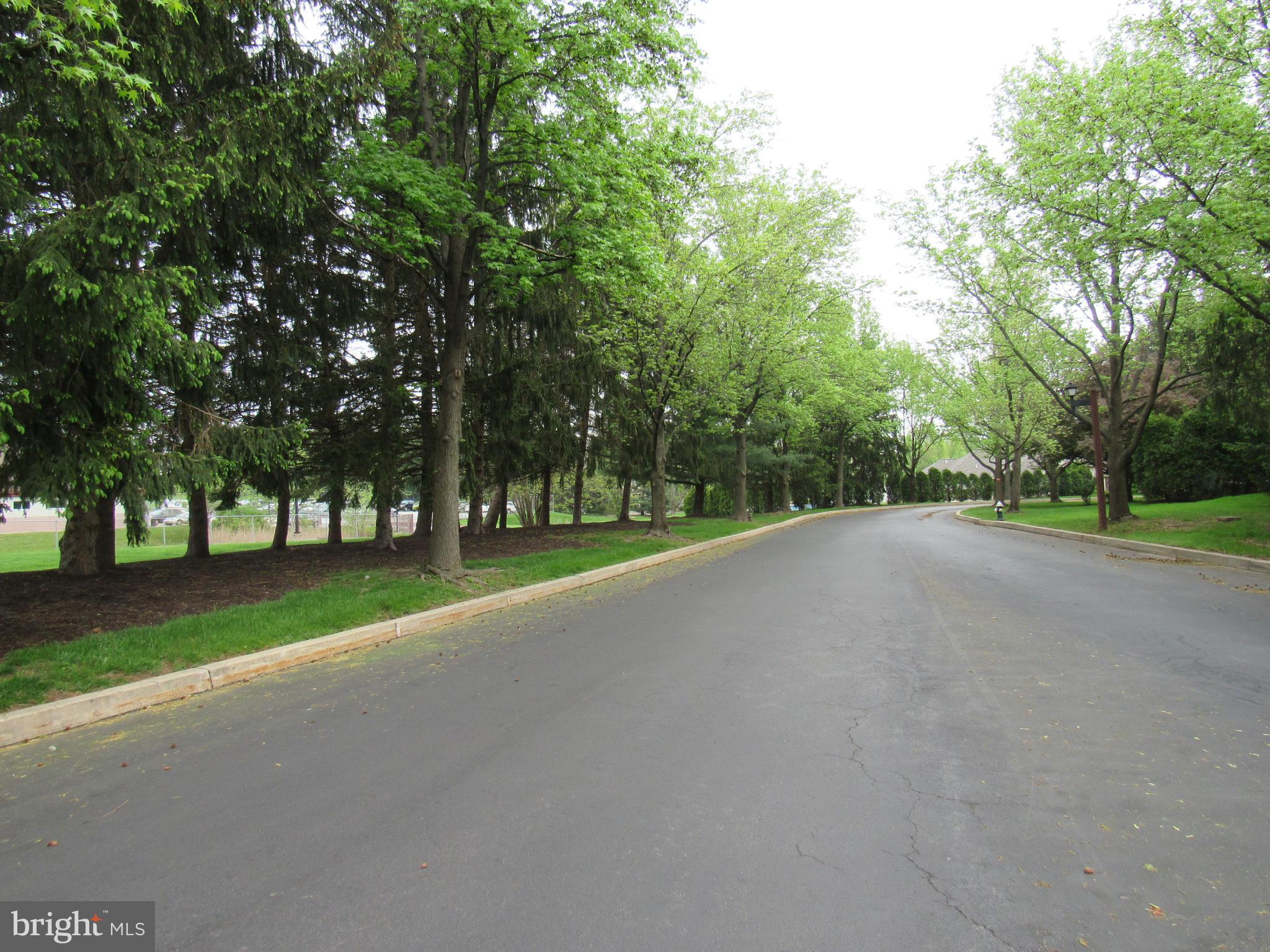 MONTGOMERY BROOKE - Residential