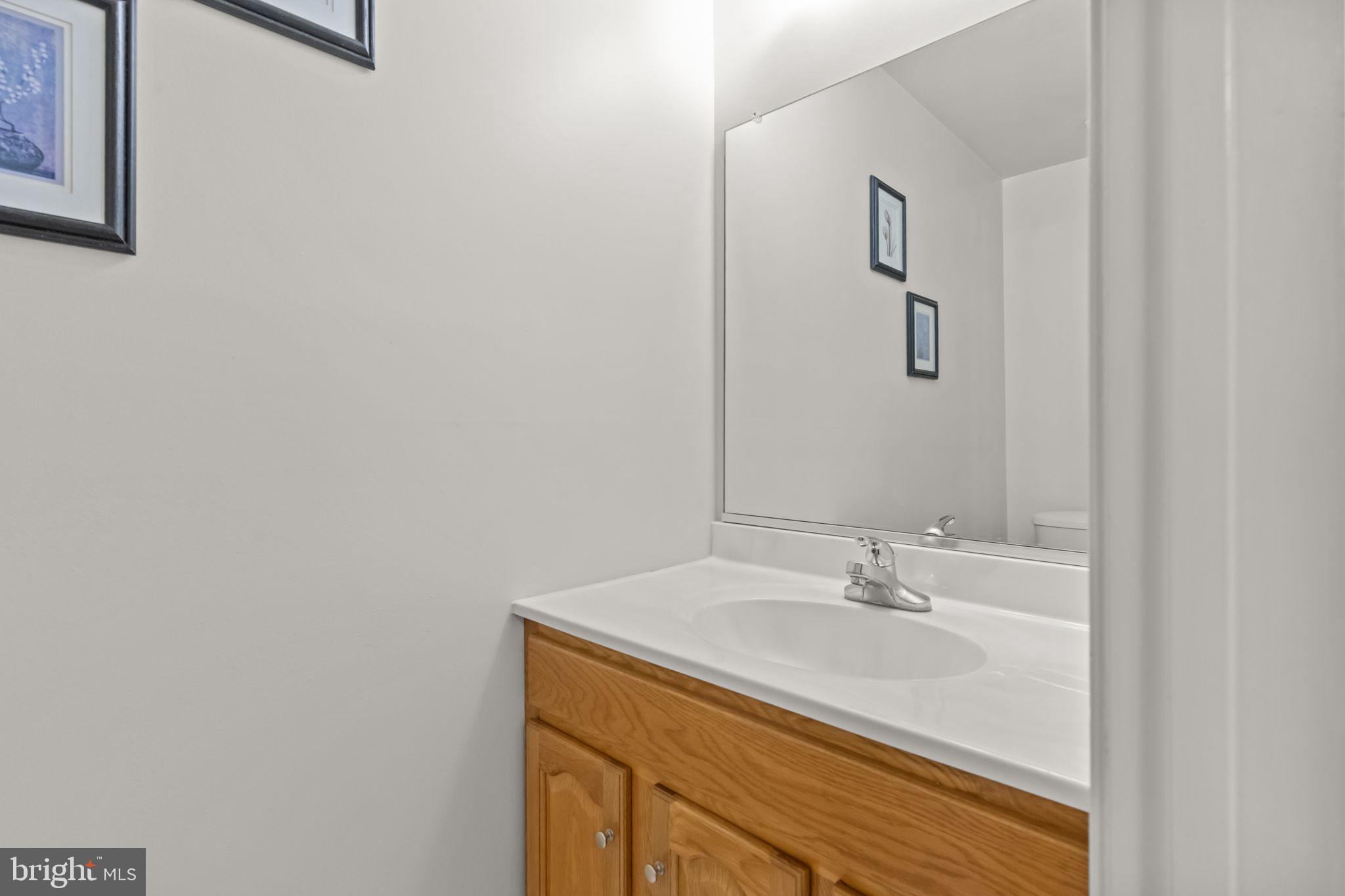 OXFORD OF BLUE BELL - Residential