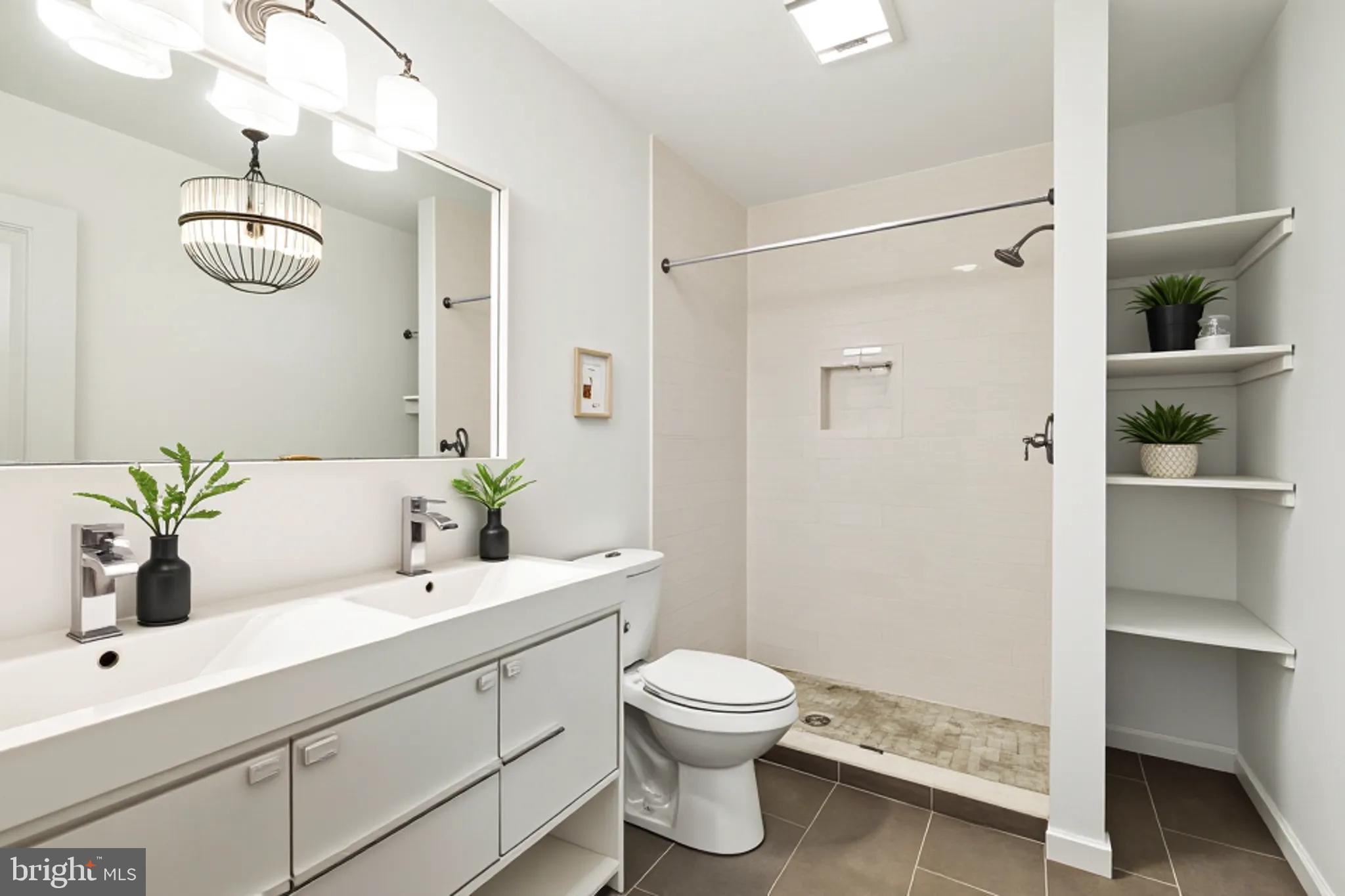 HYNESBORO PARK - Residential