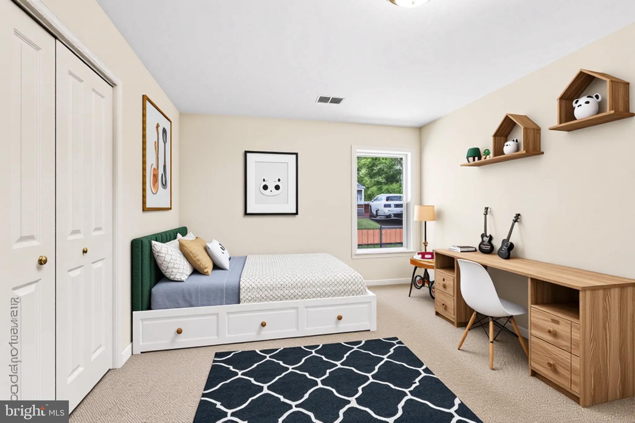 HYNESBORO PARK - Residential