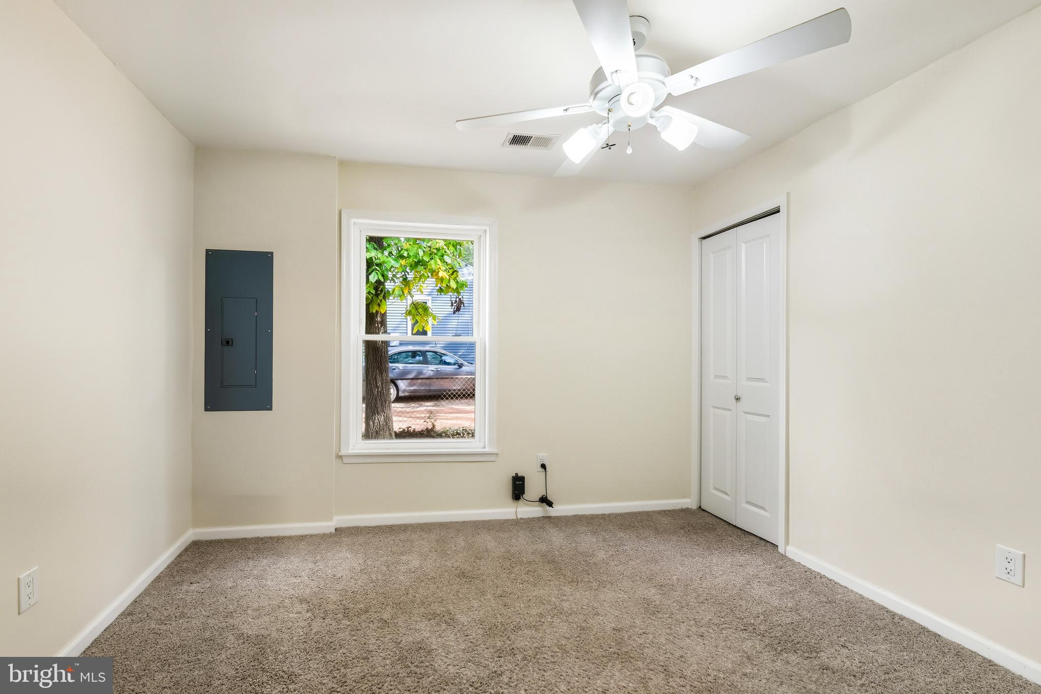 HYNESBORO PARK - Residential