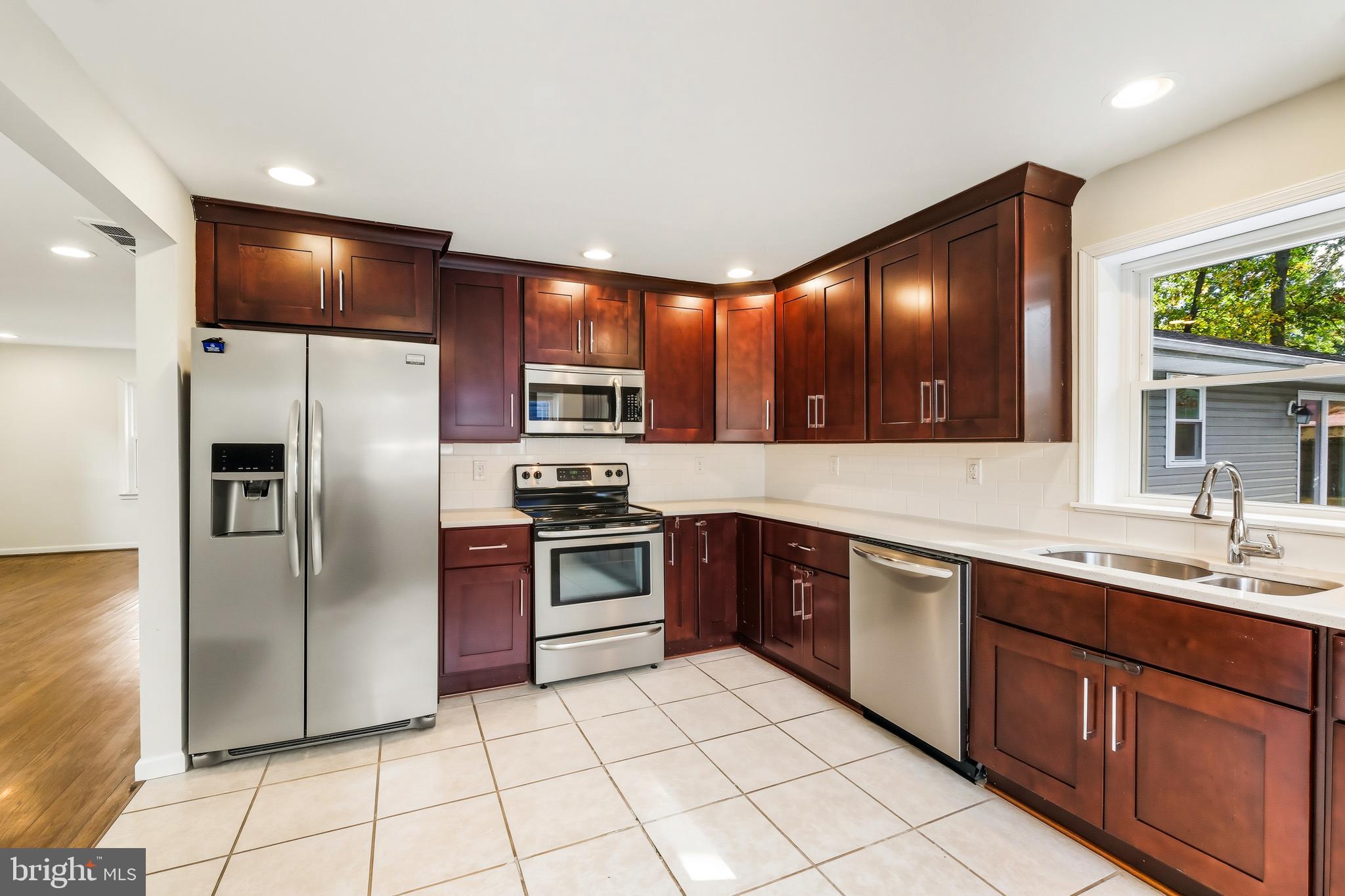 HYNESBORO PARK - Residential