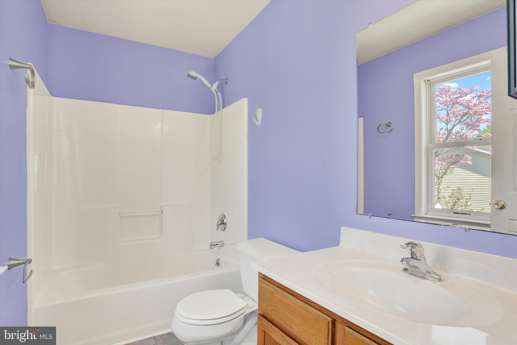 CHESTNUT TOWNHOUSES - Residential