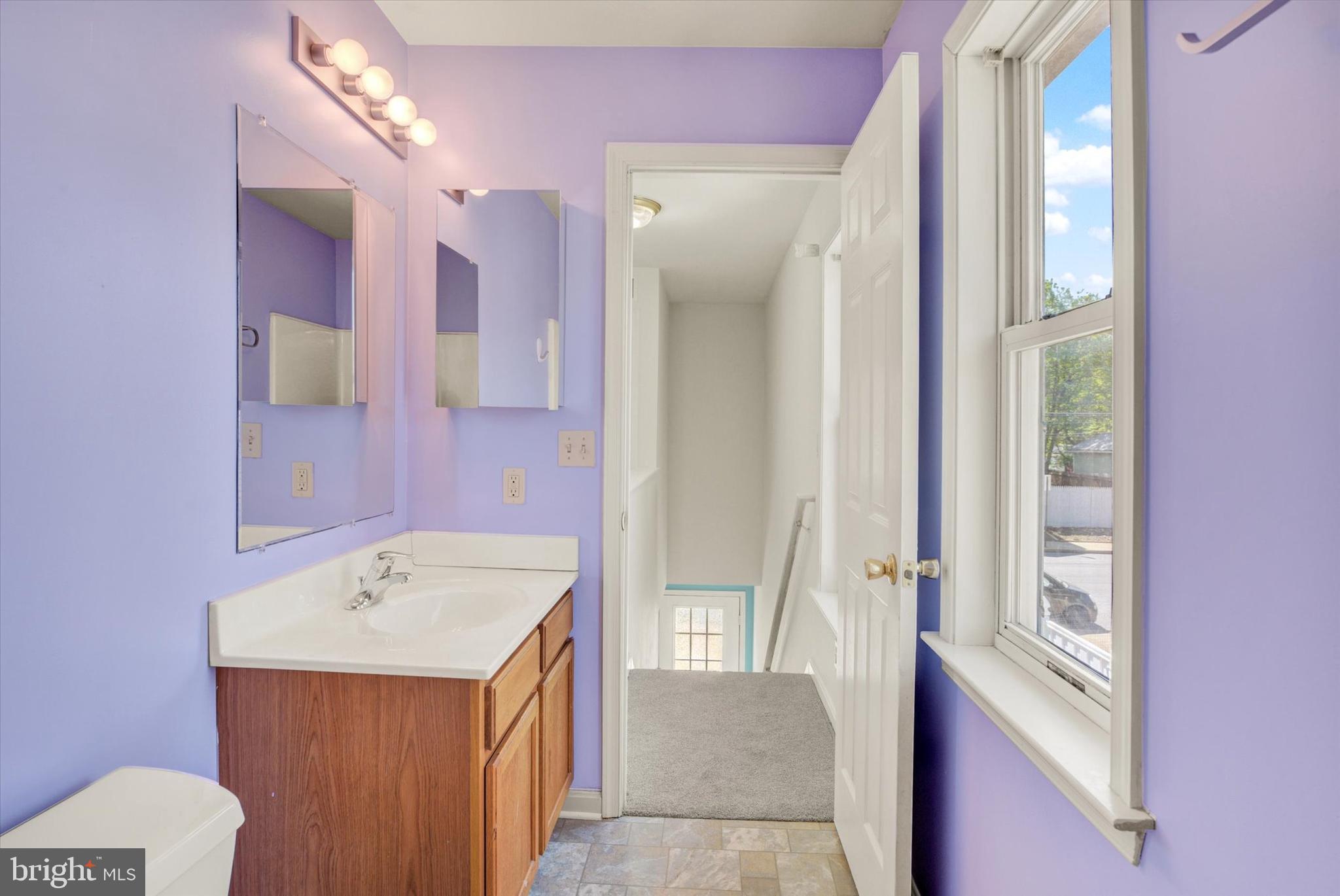 CHESTNUT TOWNHOUSES - Residential